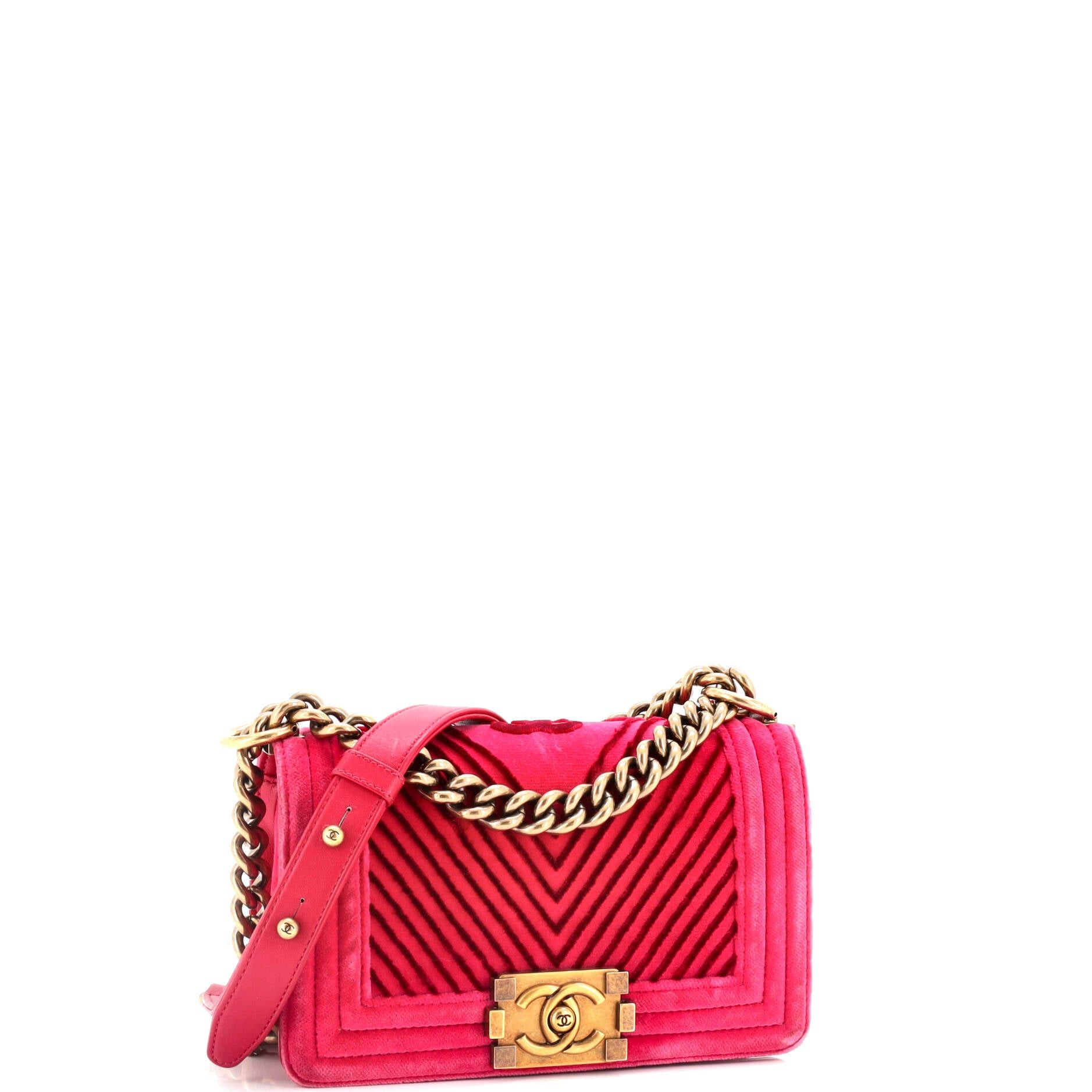 Chanel Boy Flap Bag Size ONE SIZE - 3 Thumbnail