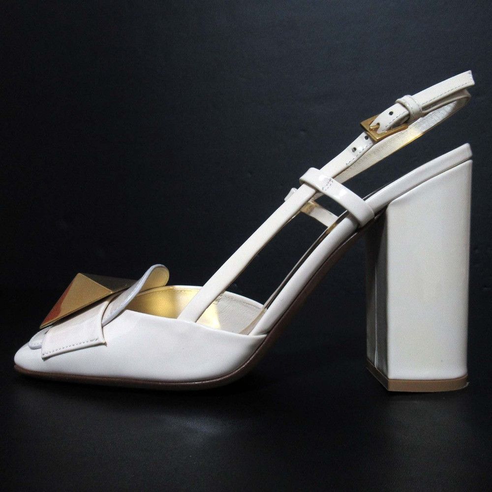 Valentino Valentino Valentino Garavani Roman Studs Calfskin Pumps Leather Shoes DUTY FREE for USA Size ONE SIZE - 2 Thumbnail
