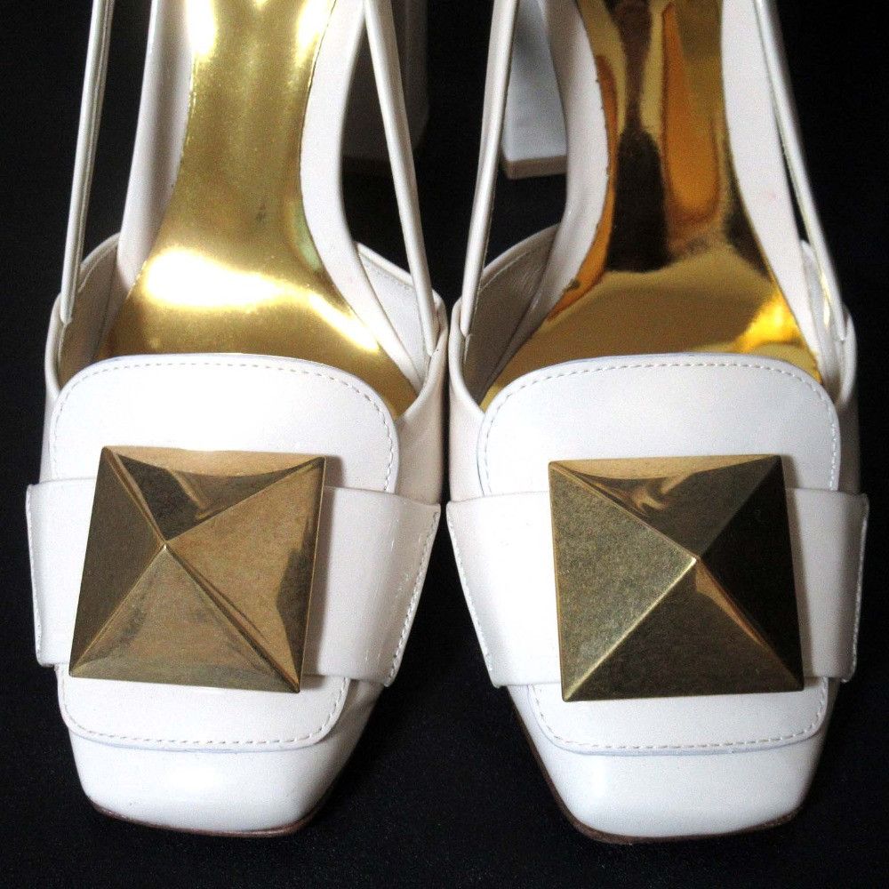 Valentino Valentino Valentino Garavani Roman Studs Calfskin Pumps Leather Shoes DUTY FREE for USA Size ONE SIZE - 5 Thumbnail