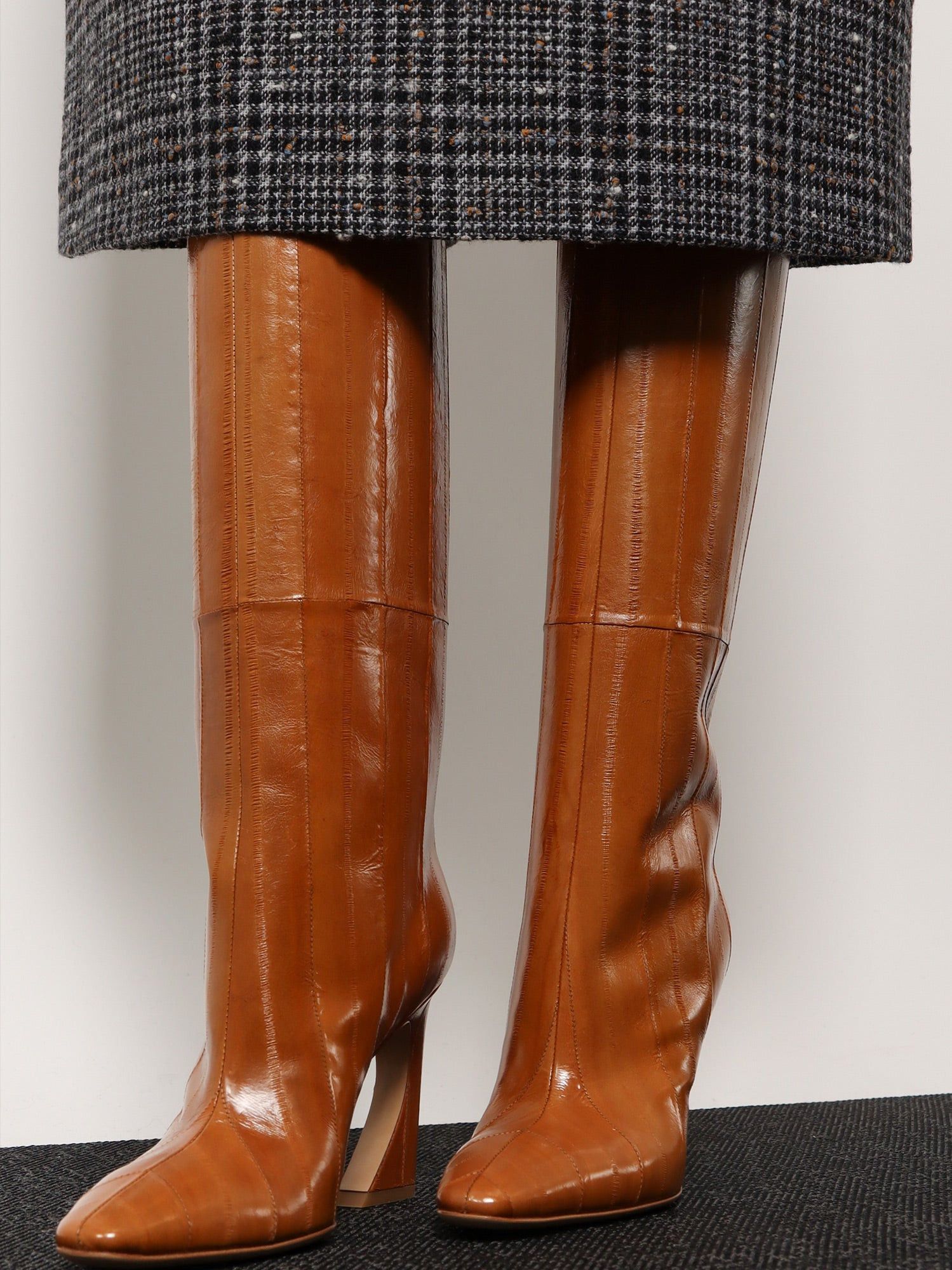 Fendi Fendi Arco hagfish leather boots IT 41 - USA Tariffs Included Size US 11 / IT 41 - 2 Thumbnail