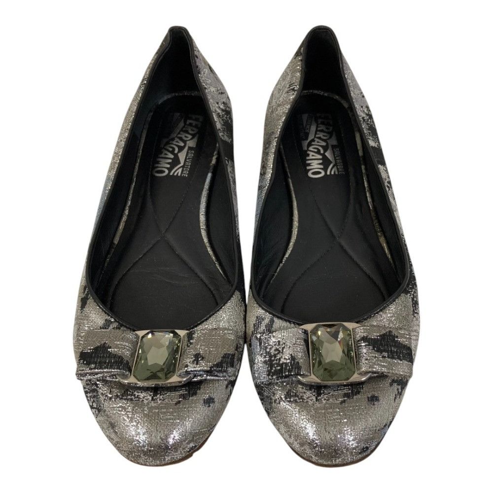Salvatore Ferragamo Salvatore Ferragamo Salvatore Ferragamo Vara Bijou Ribbon Flat Pumps Leather Shoes DUTY FREE for USA Size ONE SIZE - 3 Thumbnail
