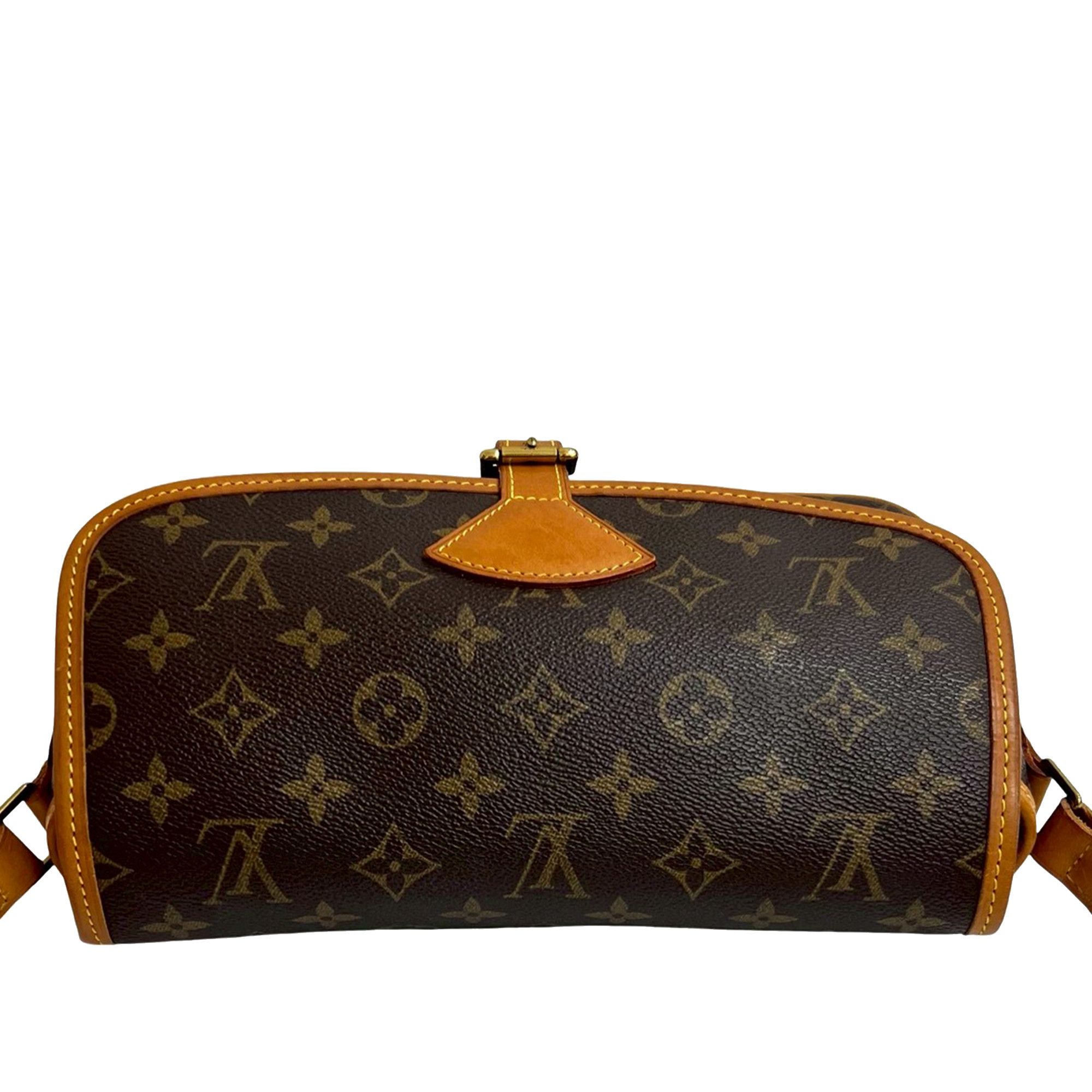Louis Vuitton Louis Vuitton Monogram Sologne Size ONE SIZE - 9 Thumbnail