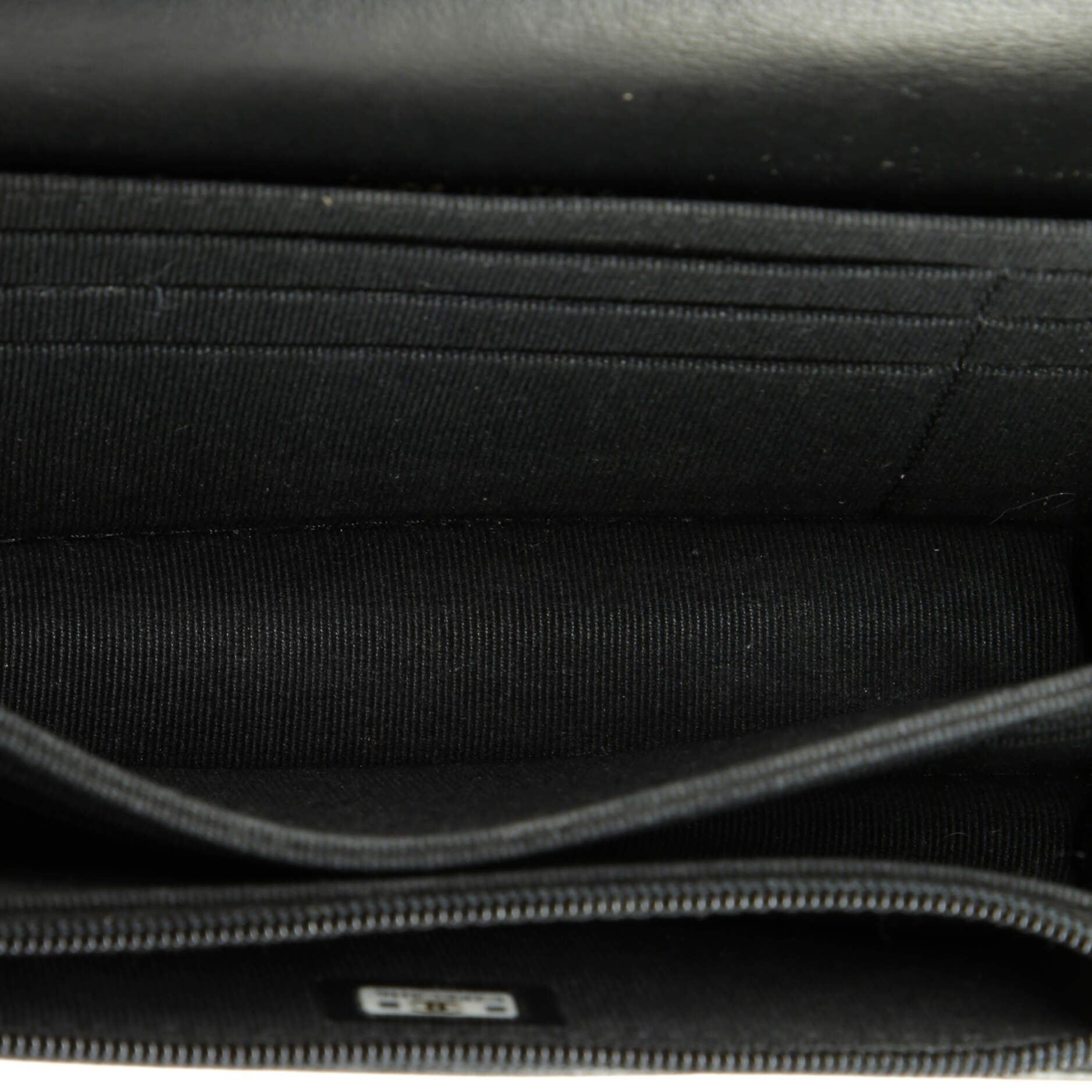 Chanel CC Enamel Full Flap Bag Size ONE SIZE - 5 Thumbnail