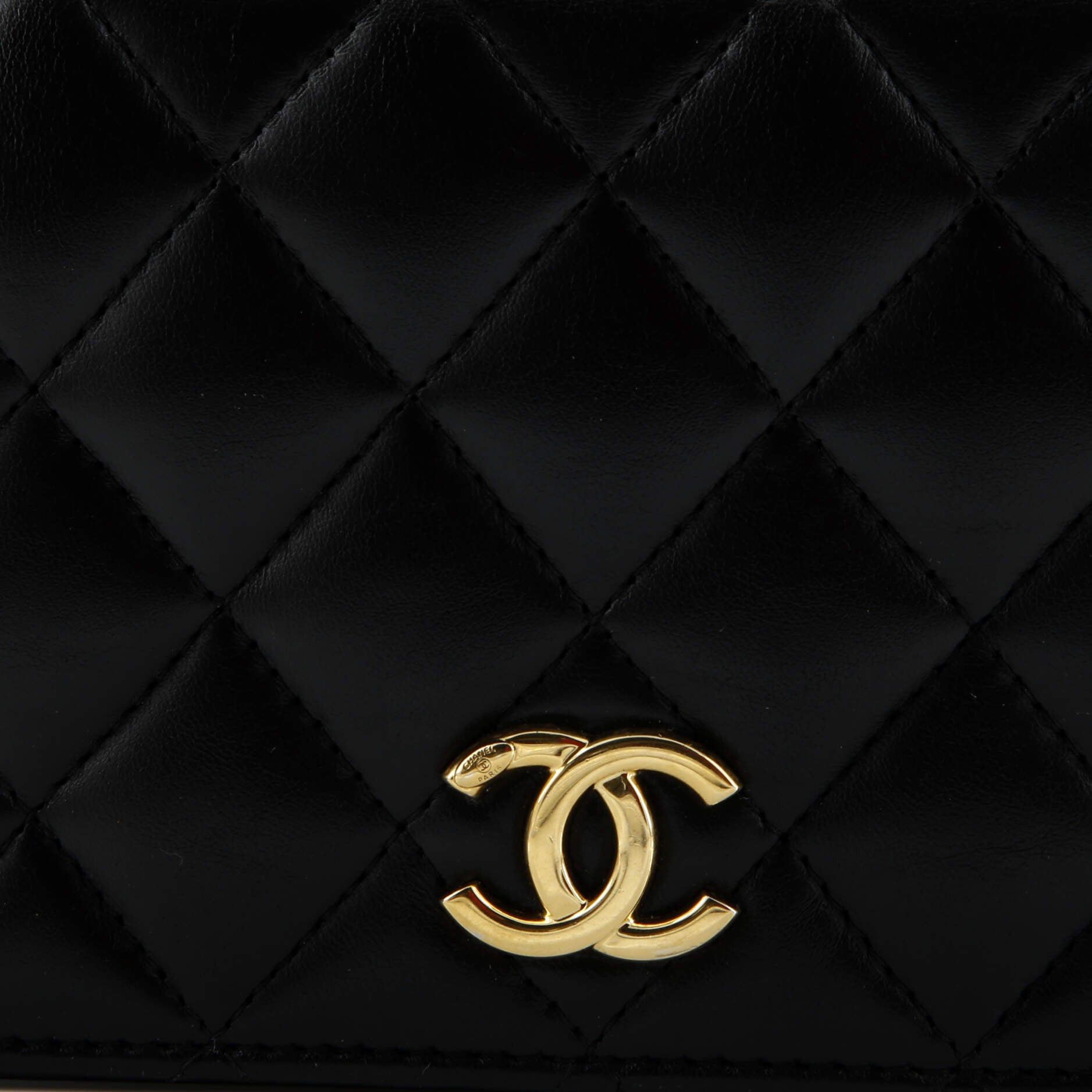 Chanel CC Enamel Full Flap Bag Size ONE SIZE - 6 Thumbnail