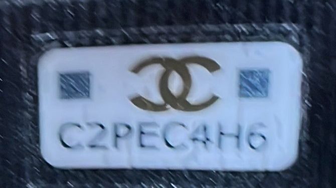Chanel CC Enamel Full Flap Bag Size ONE SIZE - 8 Thumbnail