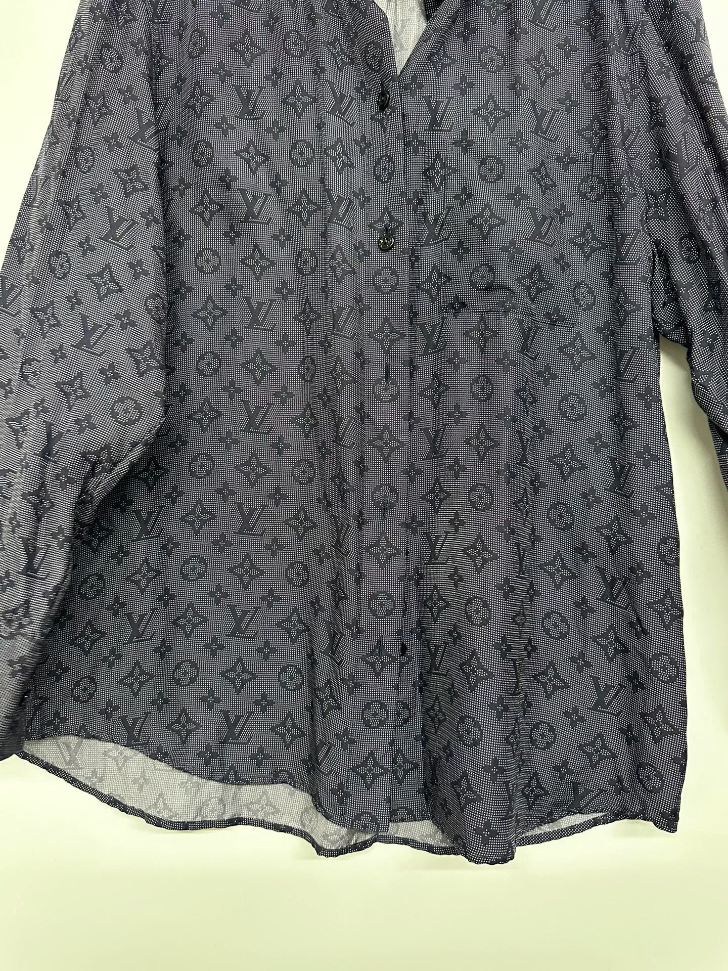 Louis Vuitton Louis Vuitton All-Over Print Shirt Size US XXS / EU 40 - 6 Thumbnail