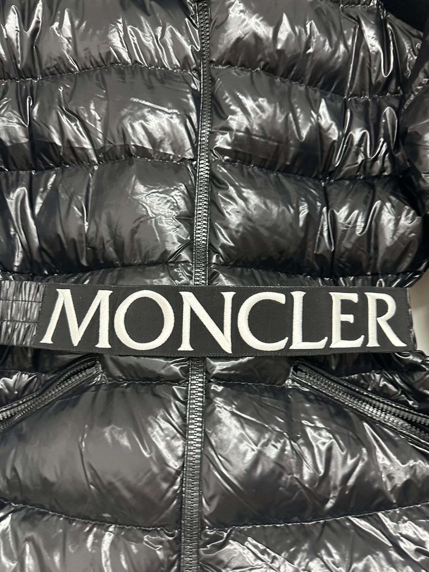 Moncler Moncler Down Jacket with Belt Size US L / EU 52-54 / 3 - 4 Thumbnail
