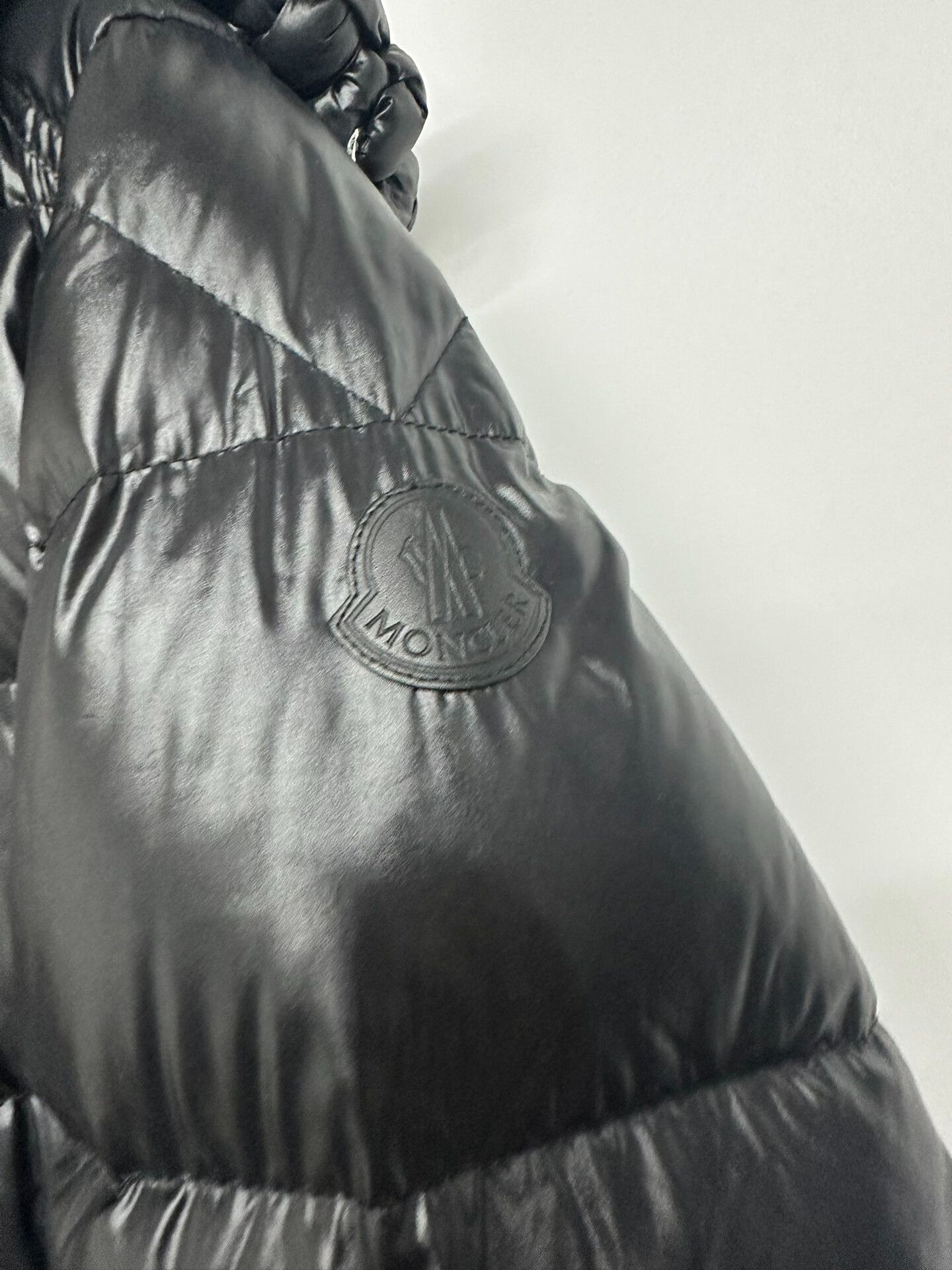 Moncler Moncler Women's Down Jacket Size XS / US 0-2 / IT 36-38 - 6 Thumbnail