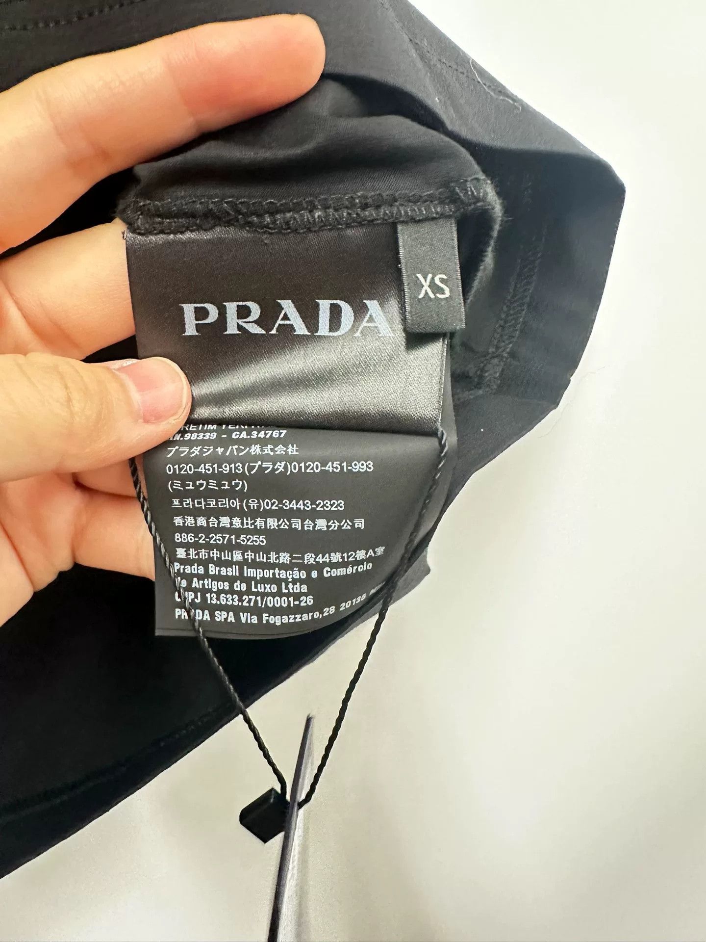 Prada Prada Short-Sleeve XS Size Size US XS / EU 42 / 0 - 4 Thumbnail