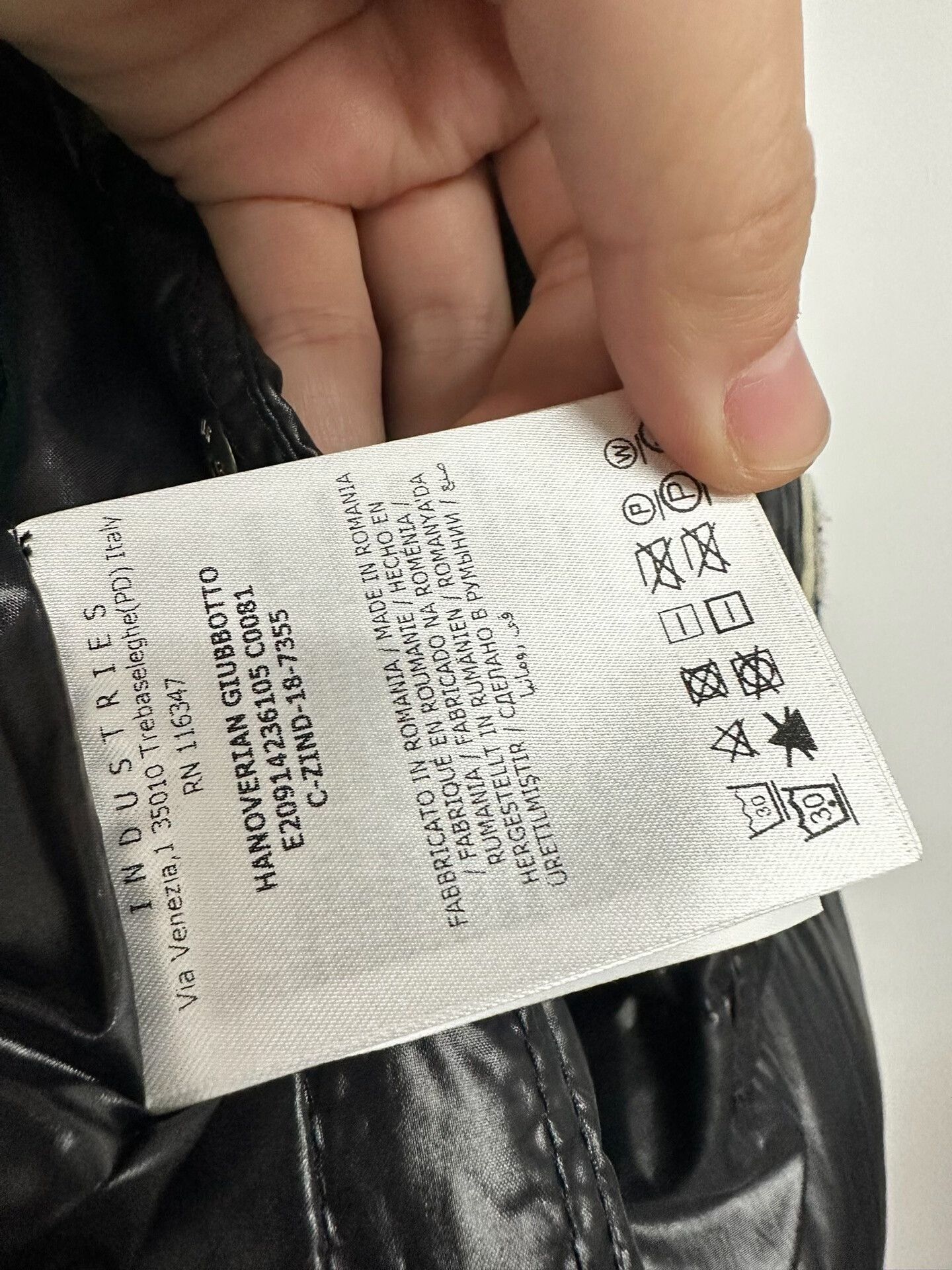 Moncler Moncler Down Jacket Size 3 Size US L / EU 52-54 / 3 - 7 Thumbnail