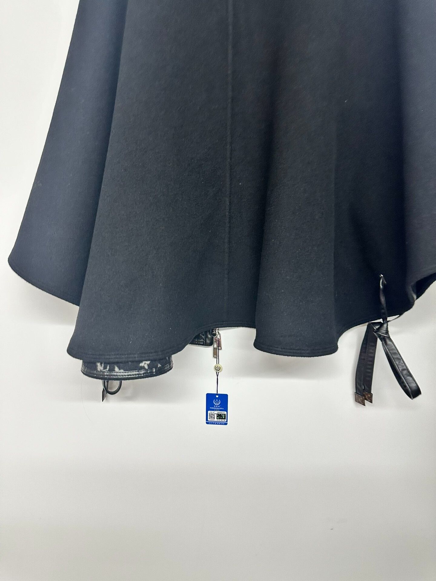 Louis Vuitton Louis Vuitton Monogram Cloak Coat Size S / US 4 / IT 40 - 3 Thumbnail
