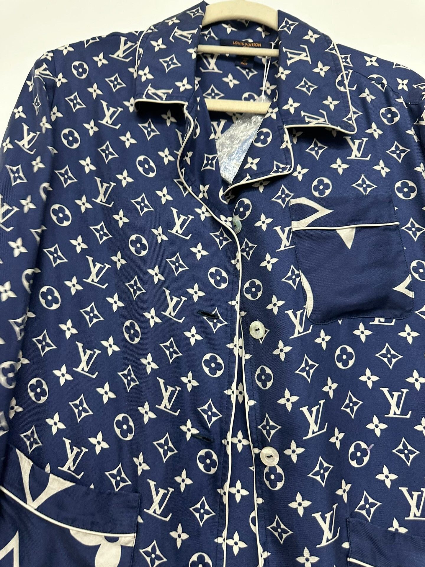 Louis Vuitton Louis Vuitton All-Over Print Shirt Size XS / US 0-2 / IT 36-38 - 7 Thumbnail