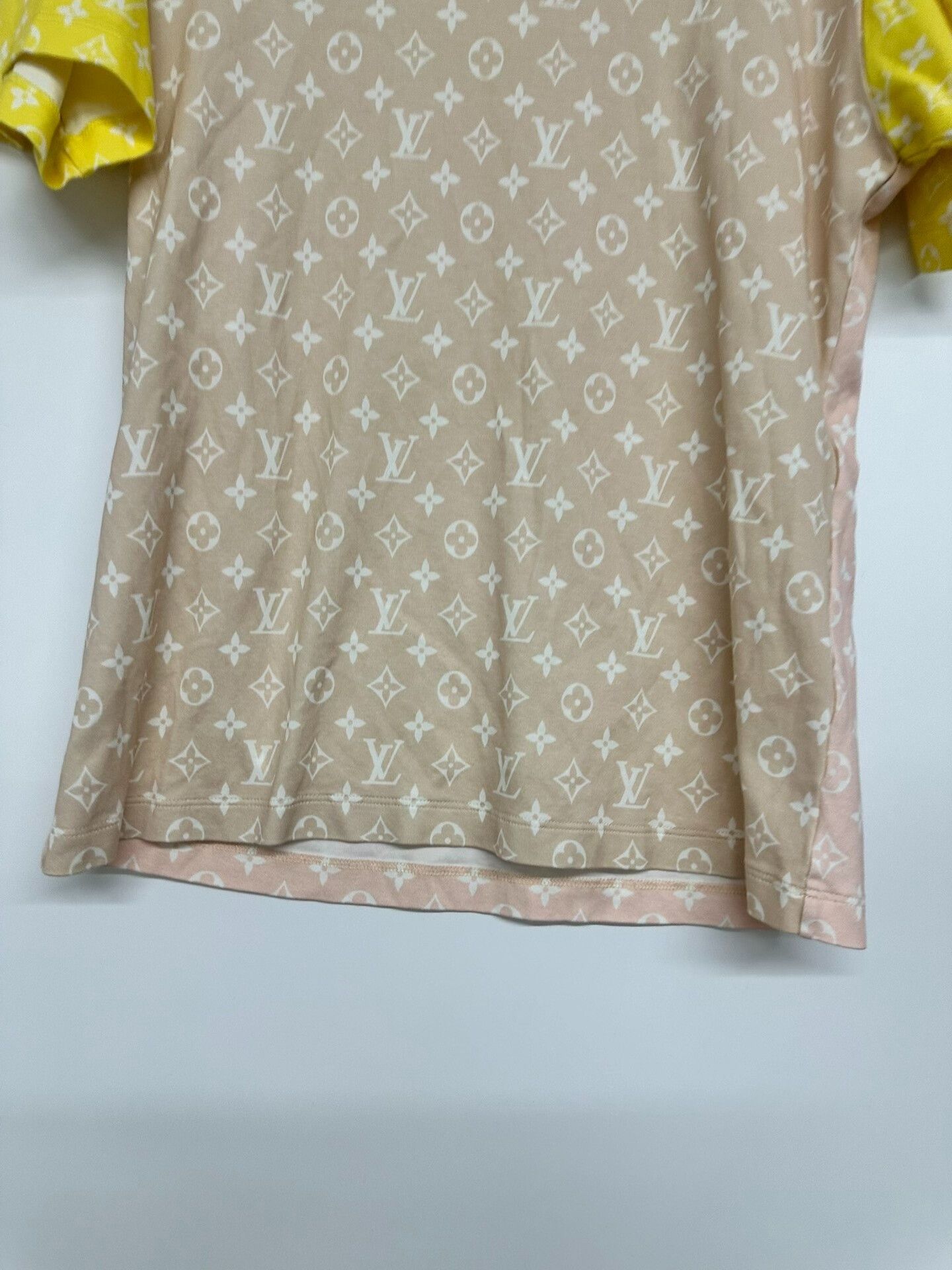 Louis Vuitton Louis Vuitton Monogram Short Sleeve Size US M / EU 48-50 / 2 - 5 Thumbnail