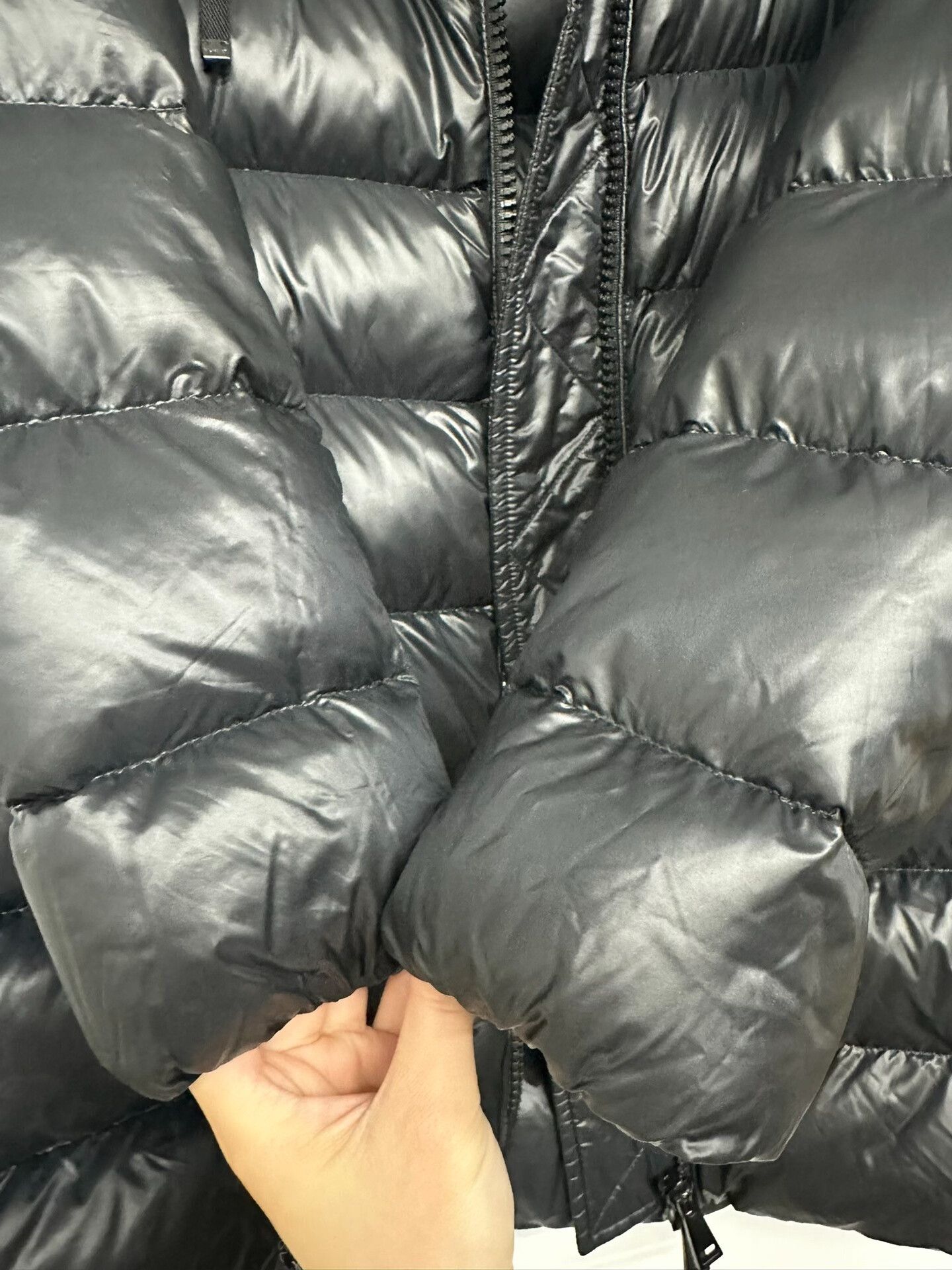 Moncler Moncler Women's Down Jacket Size M / US 6-8 / IT 42-44 - 5 Thumbnail