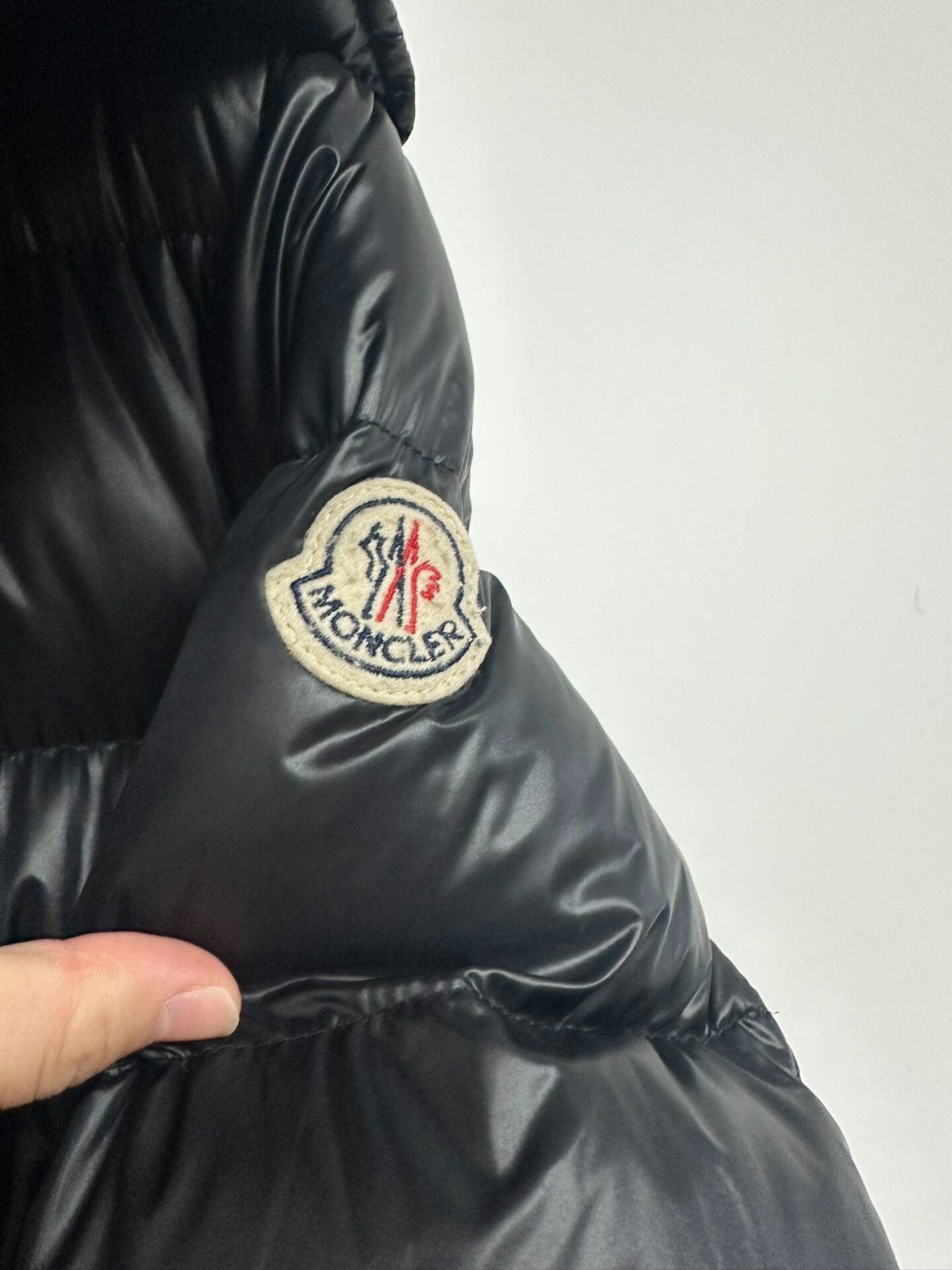 Moncler Moncler Women's Down Jacket Size M / US 6-8 / IT 42-44 - 6 Thumbnail