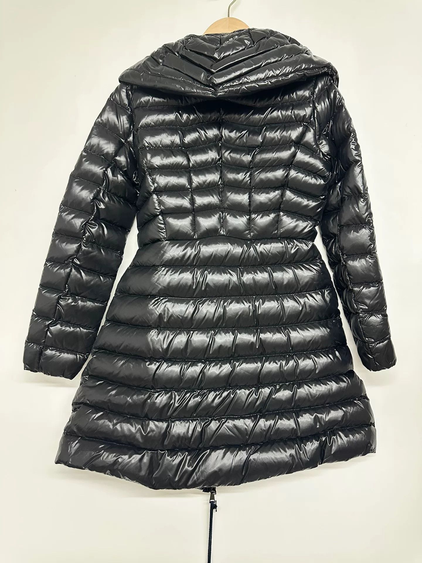 Moncler Moncler Down Jacket Size 1 Size US S / EU 44-46 / 1 - 2 Thumbnail