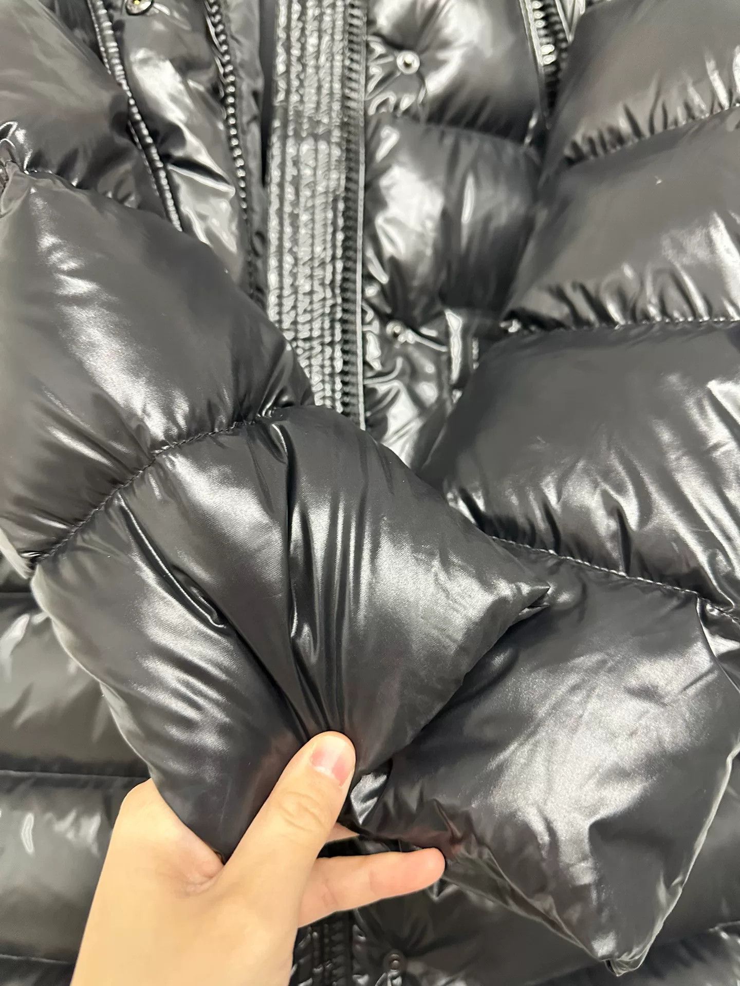 Moncler Moncler Women's Down Jacket Size 0 Size XS / US 0-2 / IT 36-38 - 4 Thumbnail