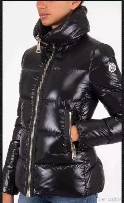 Moncler Moncler Women's Down Jacket Size XS / US 0-2 / IT 36-38 - 3 Thumbnail