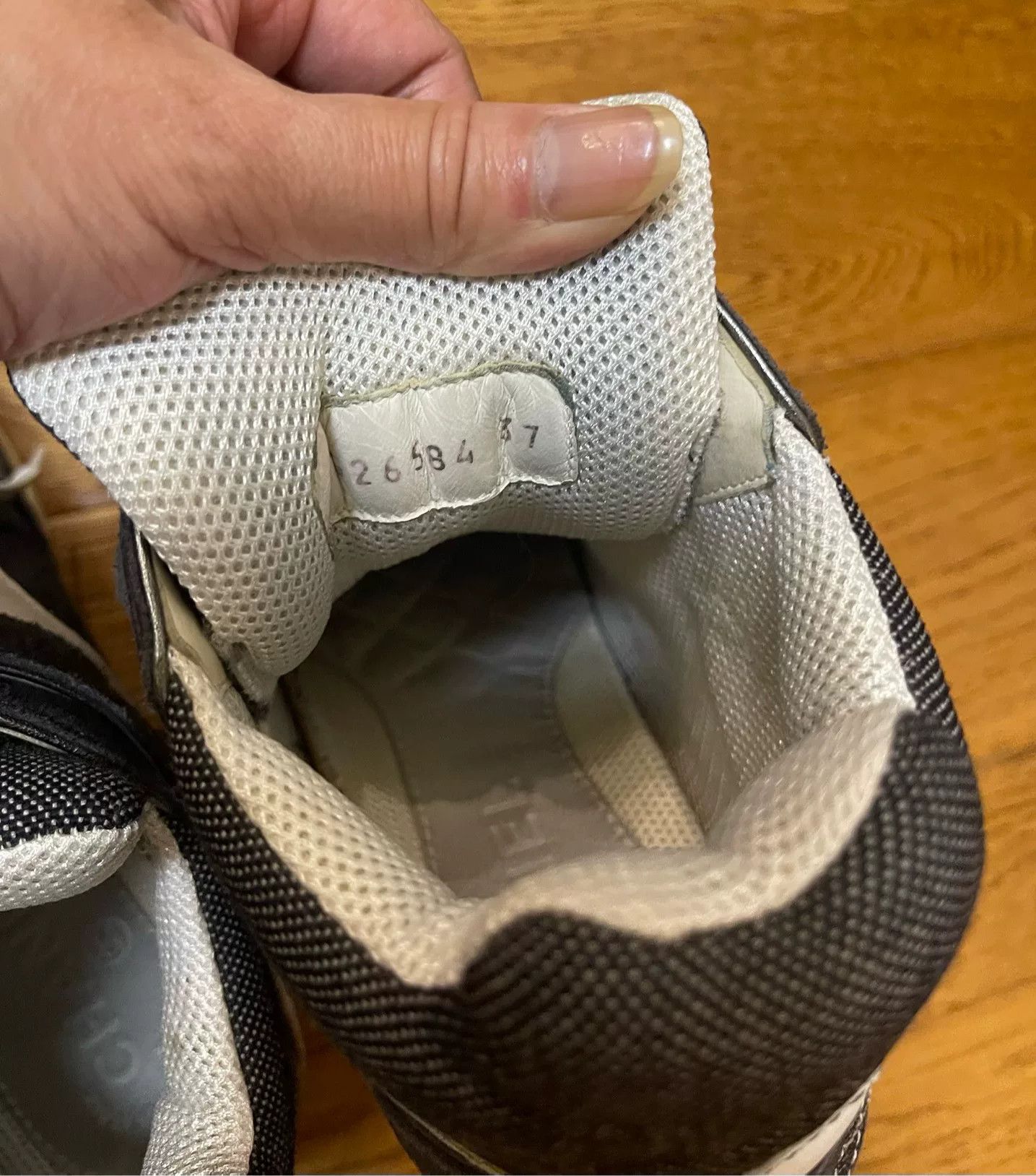 Chanel Chanel High-Top Sneakers Size US 6 / IT 36 - 4 Thumbnail