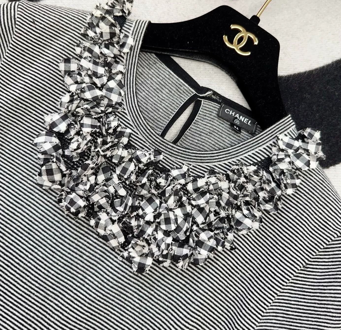 Chanel Chanel Knit Short-Sleeve Top Size XXS / US 00 / IT 34 - 2 Thumbnail