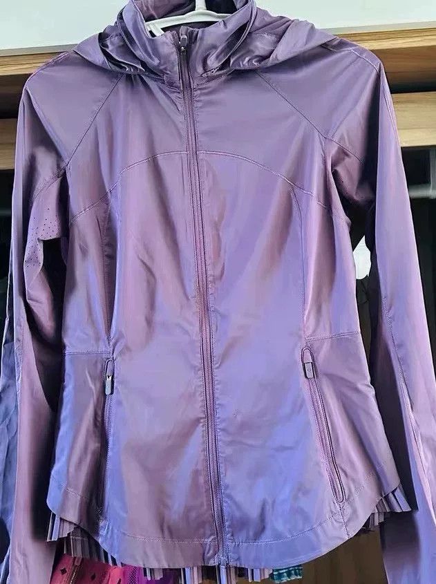 Lululemon Lululemon Goal Smasher Sun Jacket Size XL / US 12-14 / IT 48-50 - 2 Thumbnail