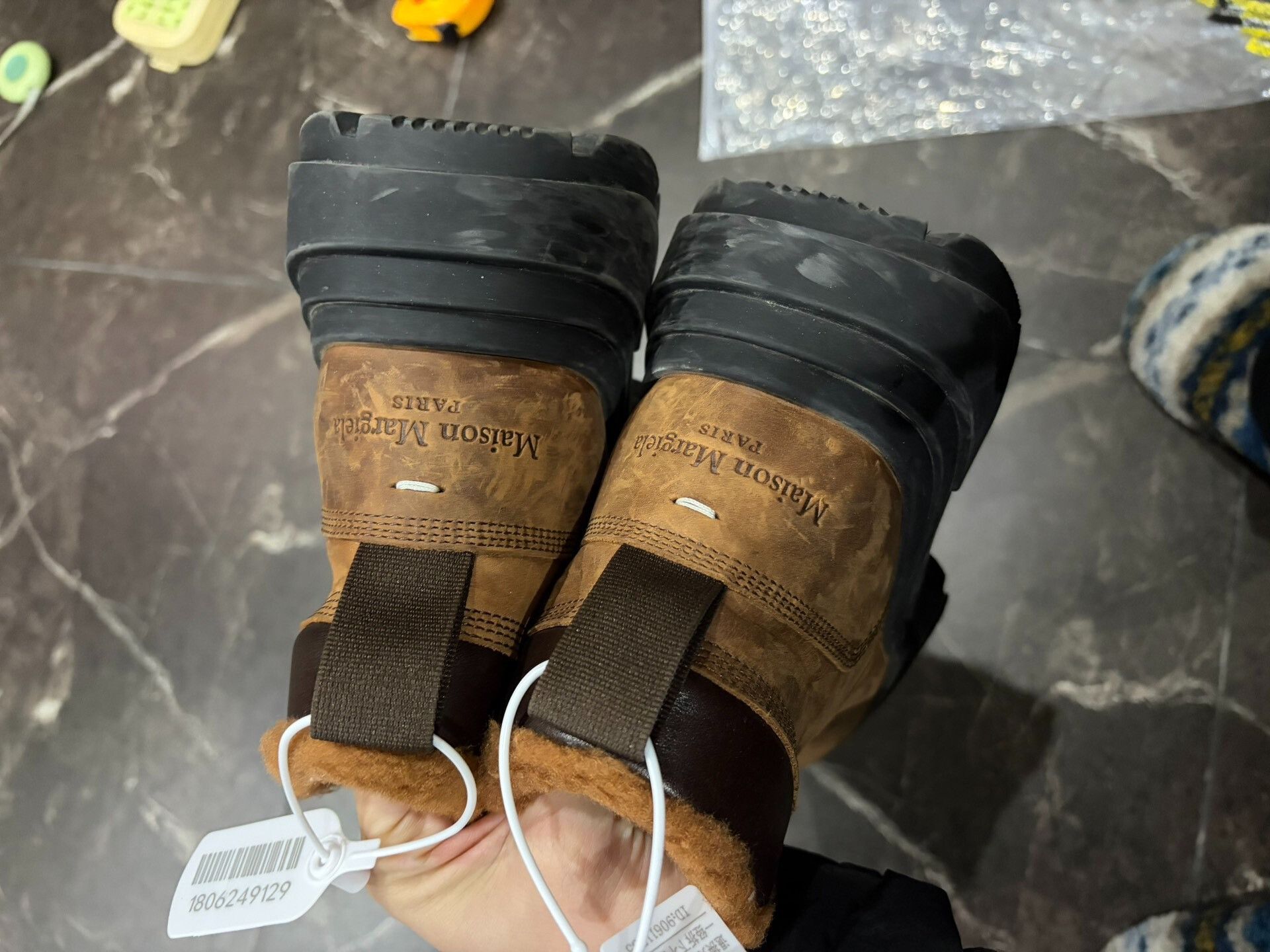 Maison Margiela Maison Margiela Fur-Lined Ankle Boots Size US 7 / IT 37 - 4 Thumbnail