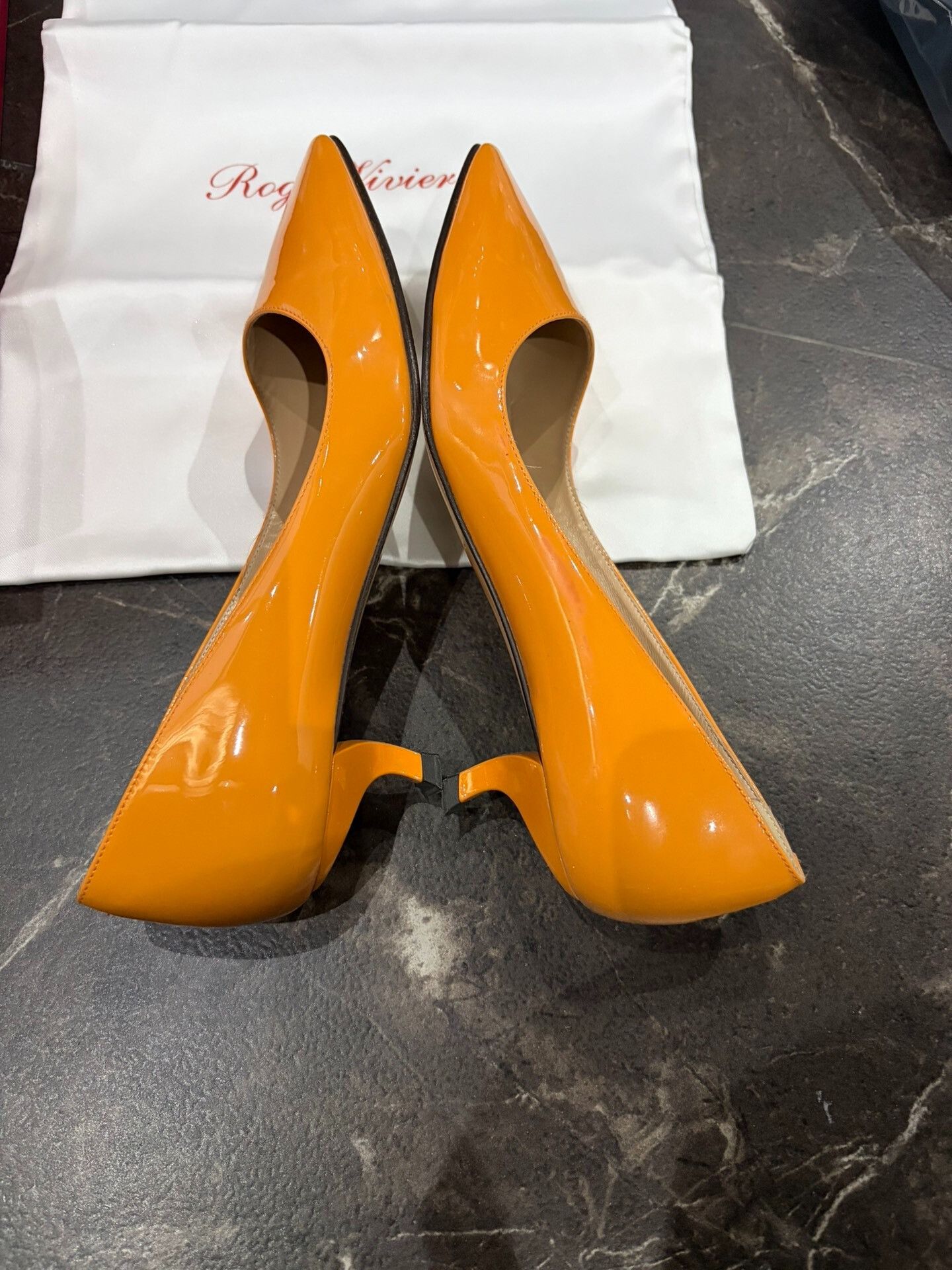 Roger Vivier Roger Vivier Mango Yellow Kitten Heel Pumps Size US 5 / IT 35 - 4 Thumbnail