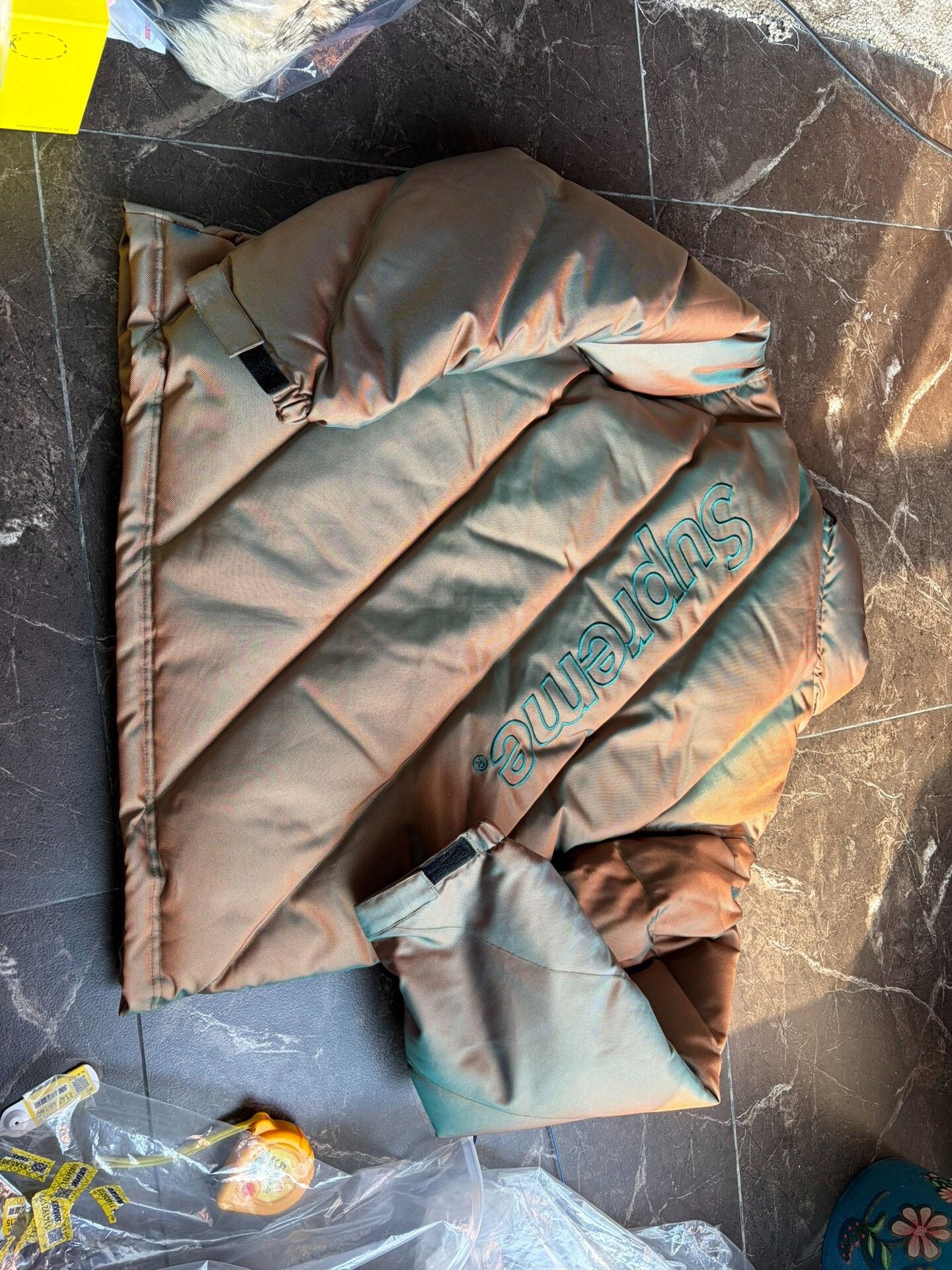 Supreme Supreme FW19 Iridescent Puffy Jacket Size US L / EU 52-54 / 3 - 7 Thumbnail