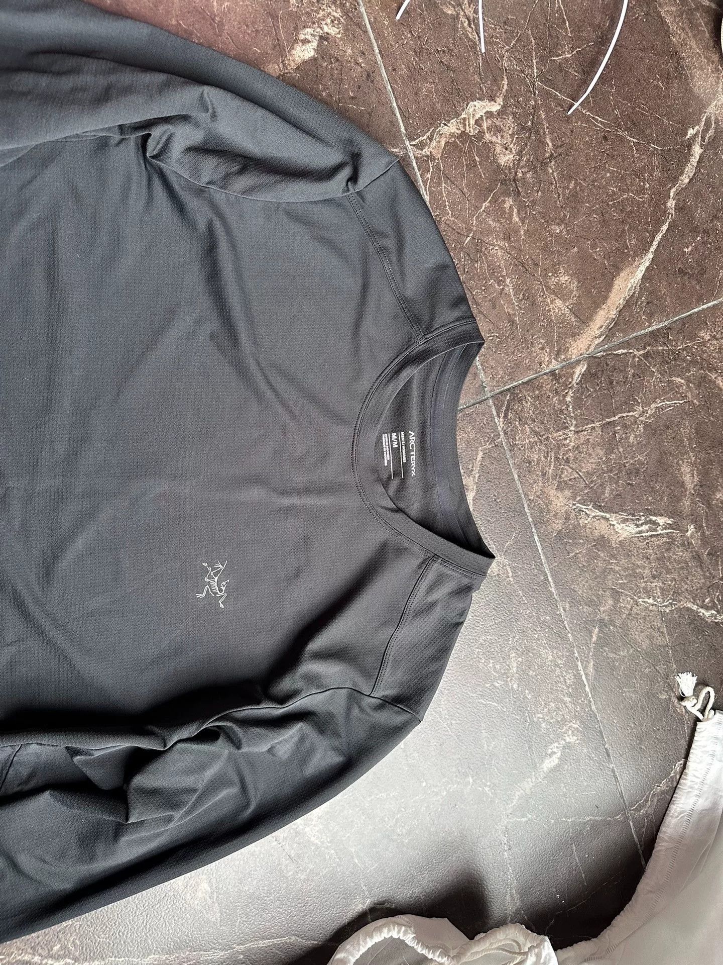 Arc'teryx Arcteryx Men's Crew Neck Quick-Dry T-Shirt Size US M / EU 48-50 / 2 - 2 Thumbnail