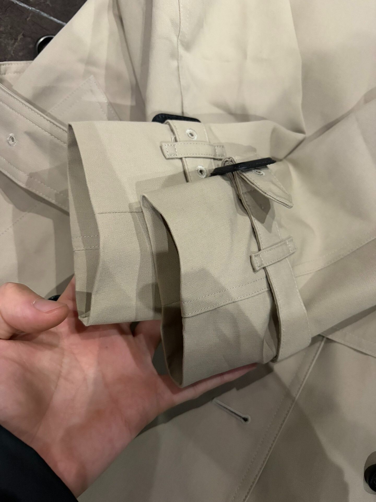 Burberry Burberry Solid Lapel Double-Breasted Coat Size S / US 4 / IT 40 - 2 Thumbnail