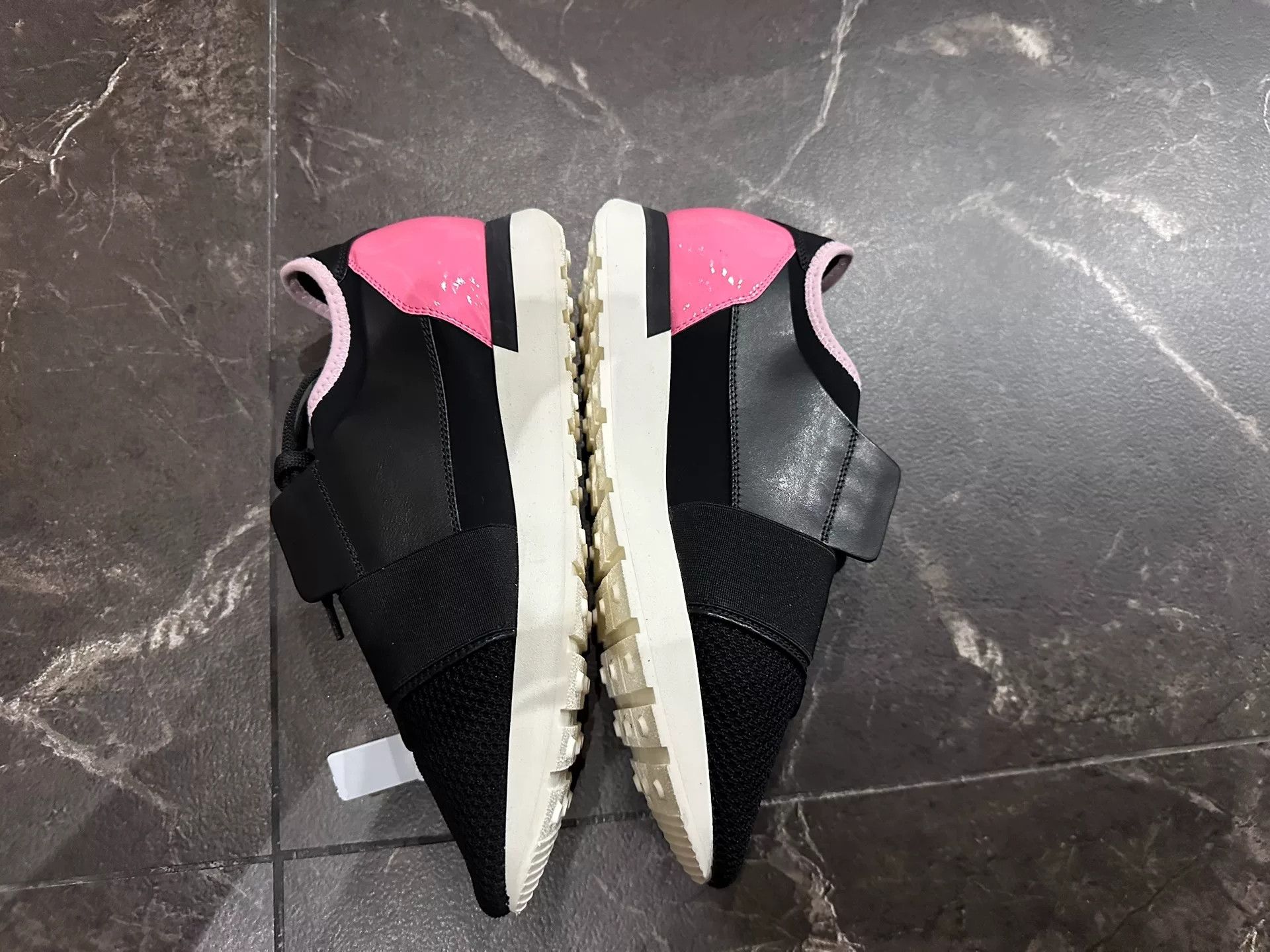 Balenciaga Women's Balenciaga Runner Sneakers Size US 7 / IT 37 - 4 Thumbnail