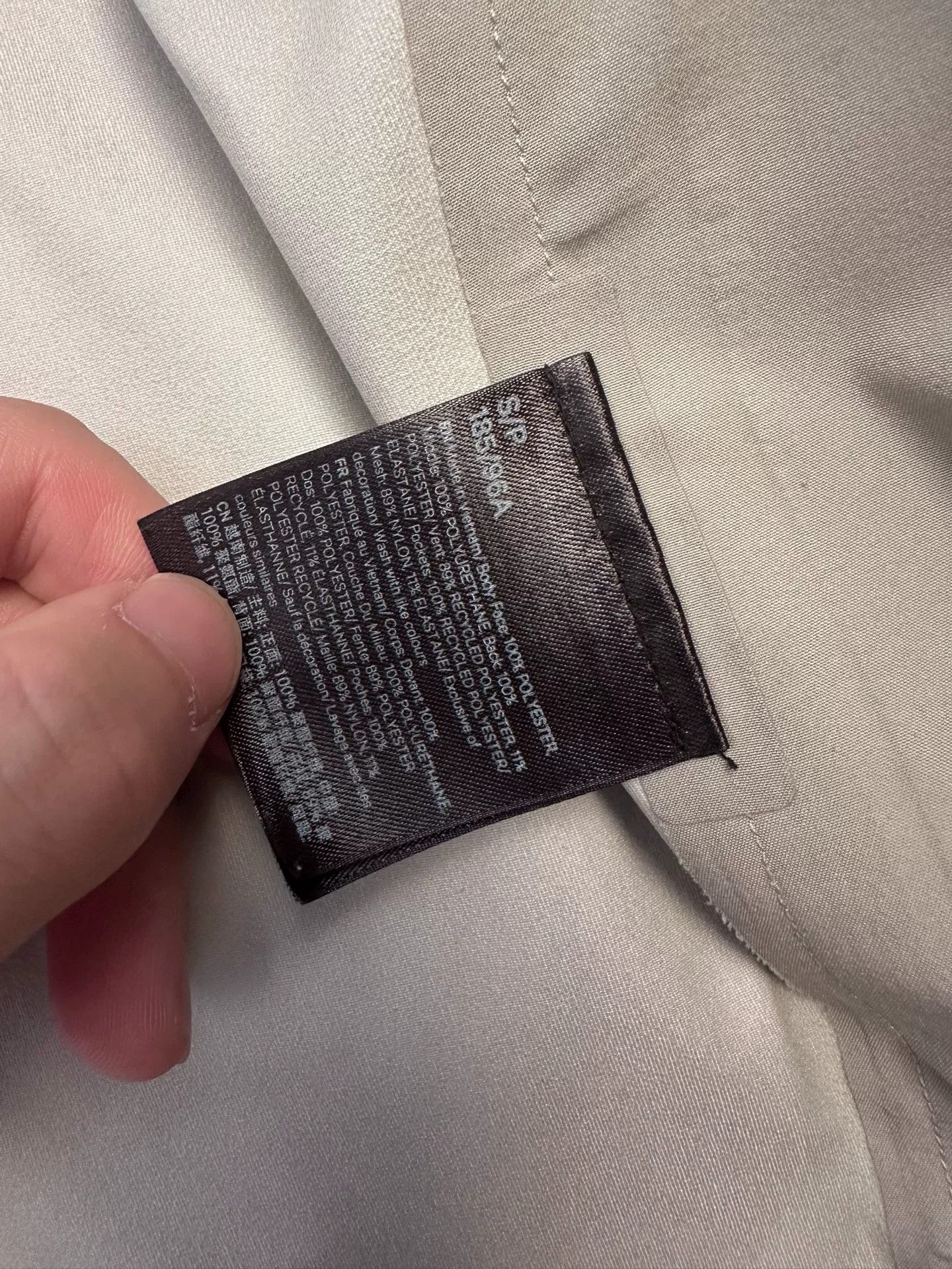 Lululemon lululemon StretchSeal Outpour Men's Hooded Jacket Size US S / EU 44-46 / 1 - 5 Thumbnail