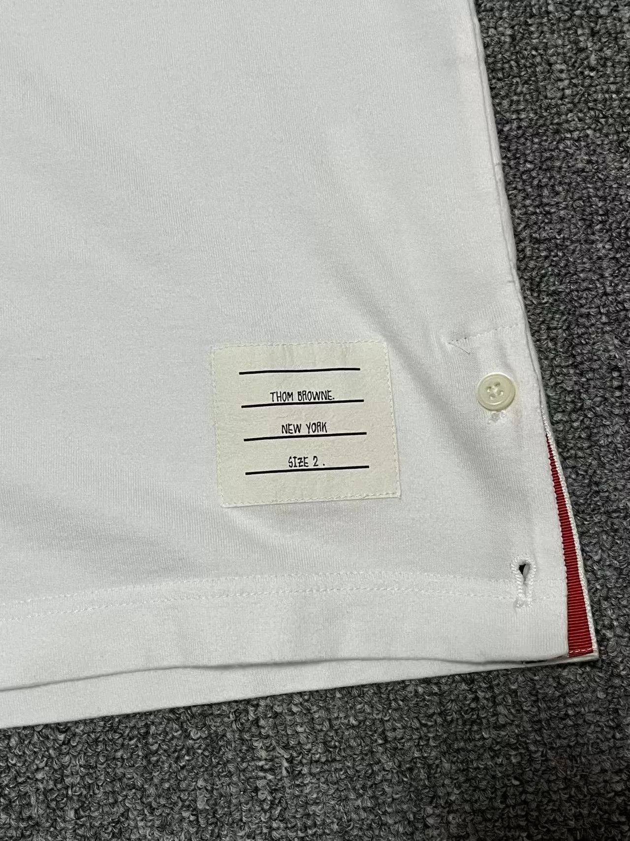 Thom Browne Thom Browne Short Sleeve Tee Shirt Size US M / EU 48-50 / 2 - 6 Thumbnail