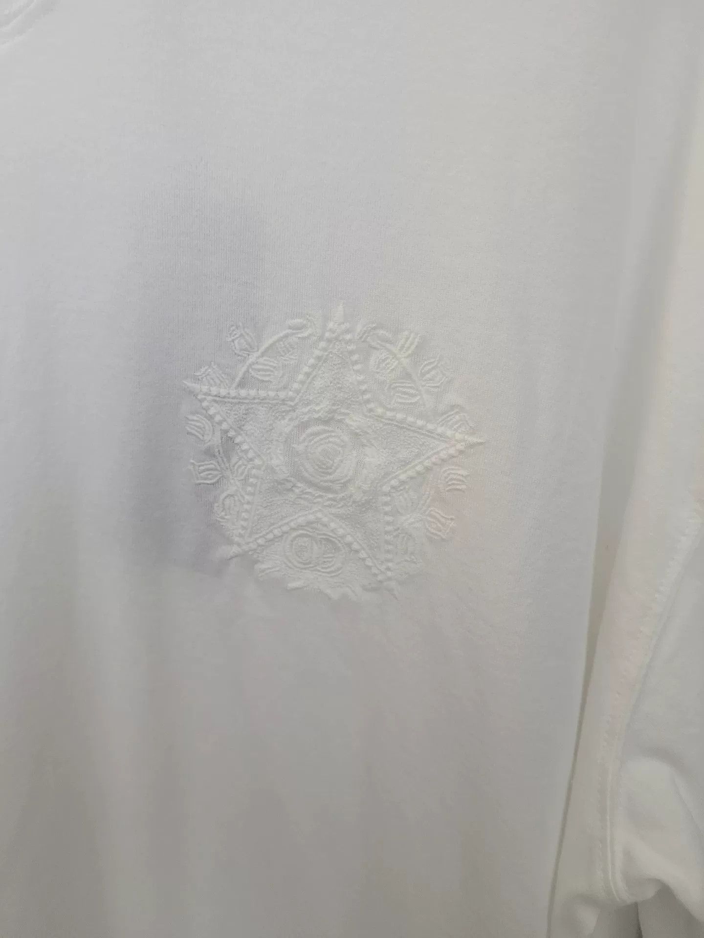Dior White Embroidered Logo T-Shirt by Dior Size US XXL / EU 58 / 5 - 2 Thumbnail