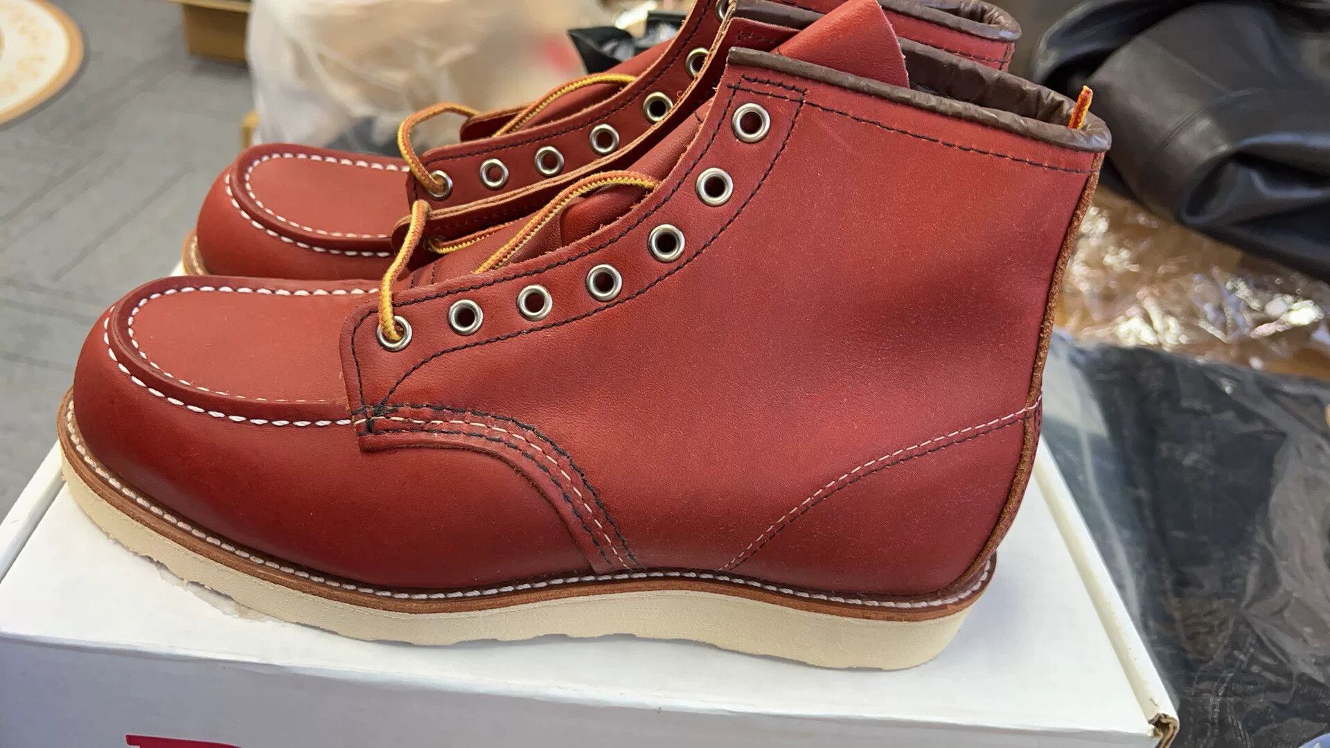 Red Wing Red Wing 8875 Classic Work Boots Size US 9 / EU 42 - 4 Thumbnail
