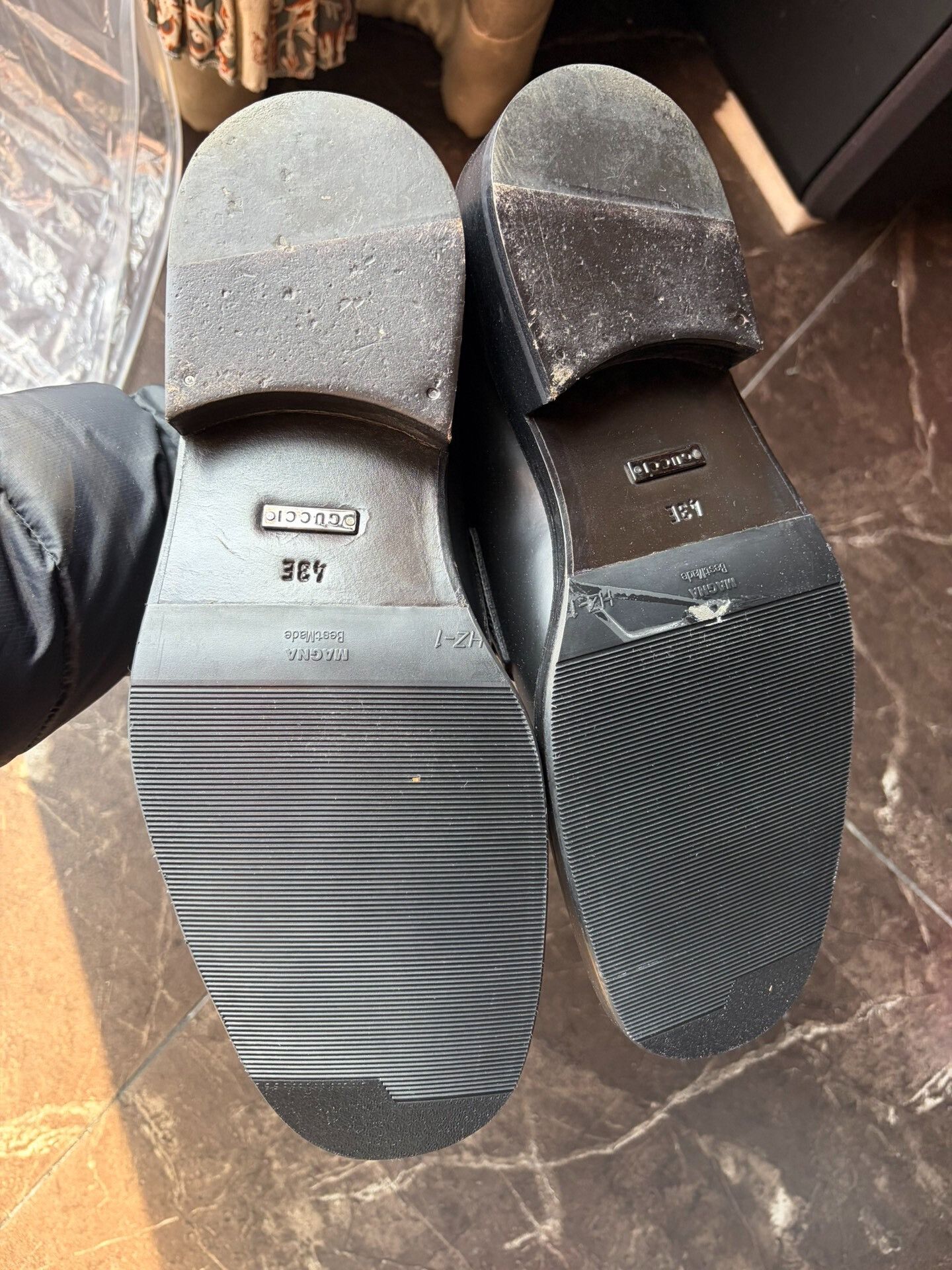Gucci Gucci Men's Leather Loafers Size US 10 / EU 43 - 5 Thumbnail