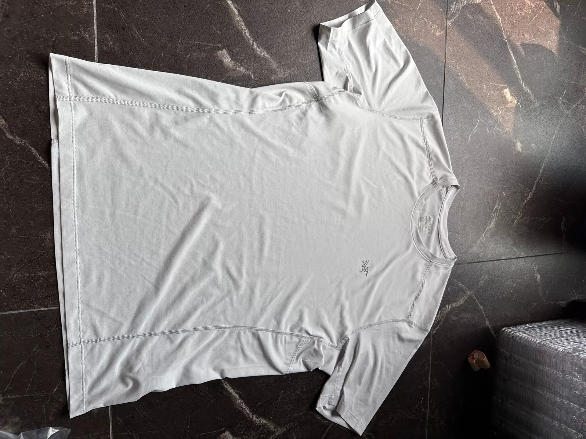Arc'teryx Arcteryx Men's Lightweight Quick-Dry T-Shirt Size US M / EU 48-50 / 2 - 2 Thumbnail