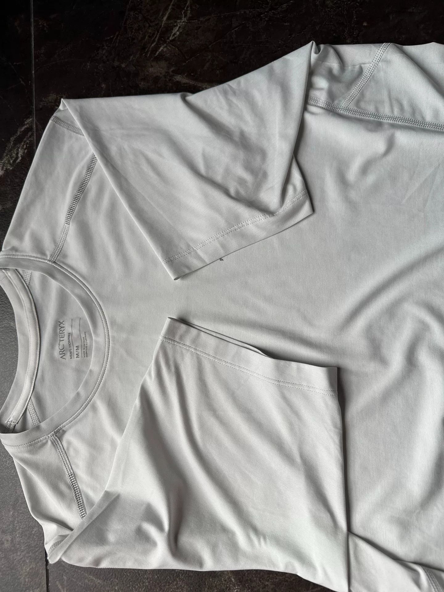 Arc'teryx Arcteryx Men's Lightweight Quick-Dry T-Shirt Size US M / EU 48-50 / 2 - 5 Thumbnail