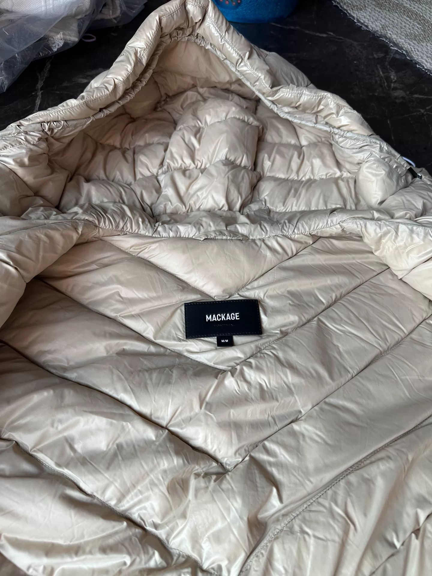 Mackage Mackage Arita Shiny Down Jacket Size M / US 6-8 / IT 42-44 - 2 Thumbnail
