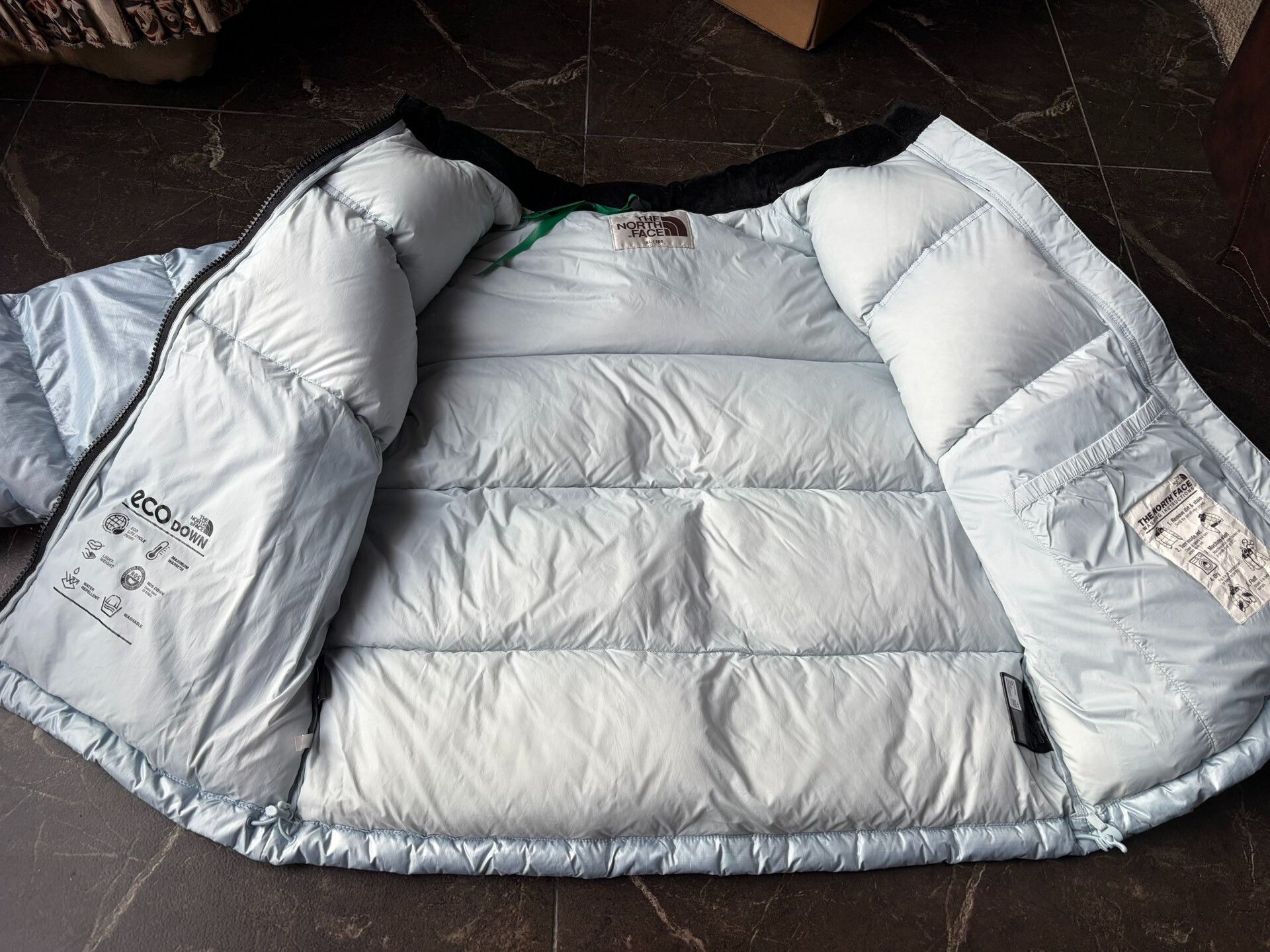 The North Face The North Face Nuptse Down Jacket Size US XL / EU 56 / 4 - 4 Thumbnail