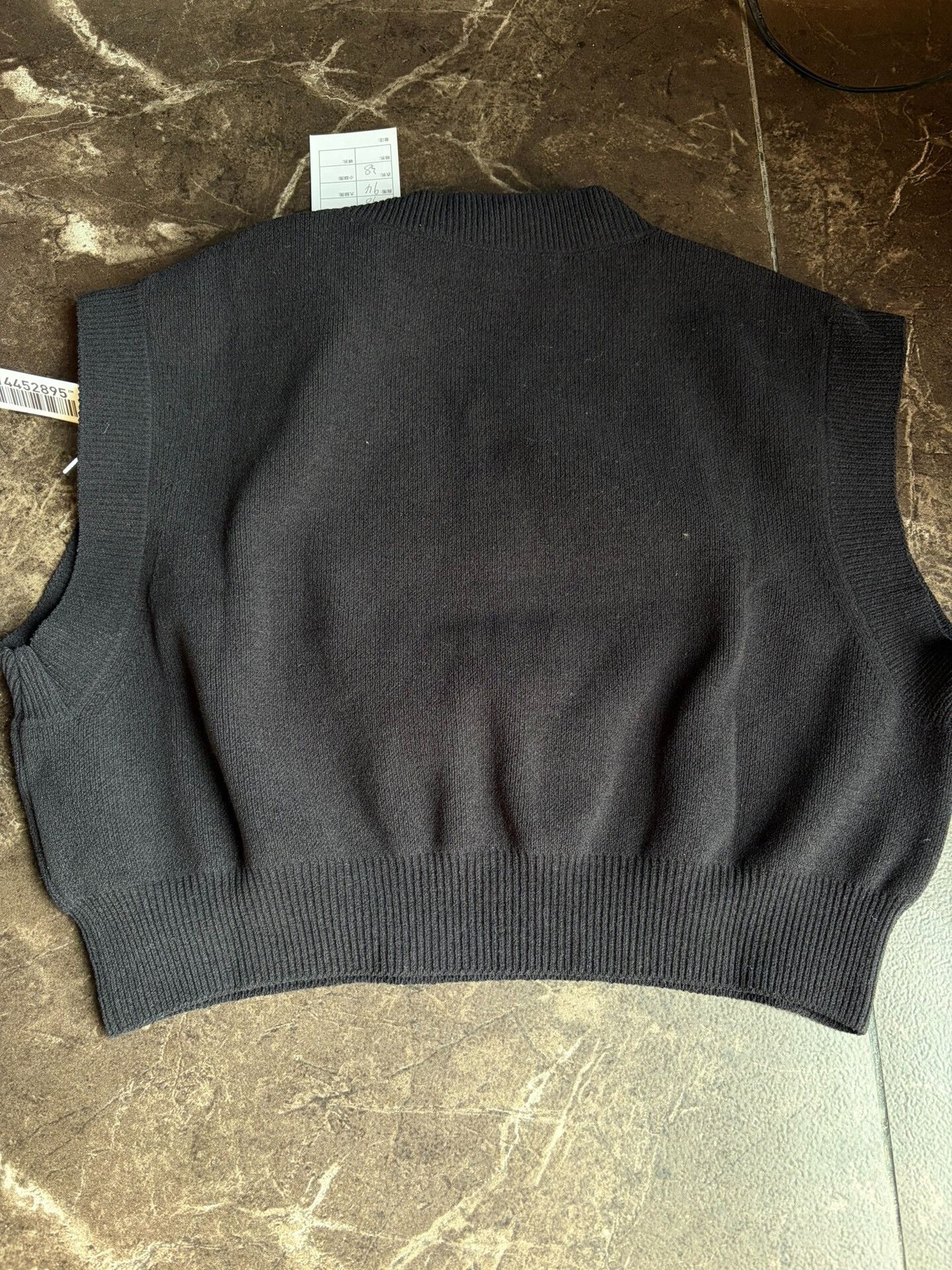 Alexander Wang Alexander Wang V-Neck Slim Black Vest Size XS / US 0-2 / IT 36-38 - 5 Thumbnail