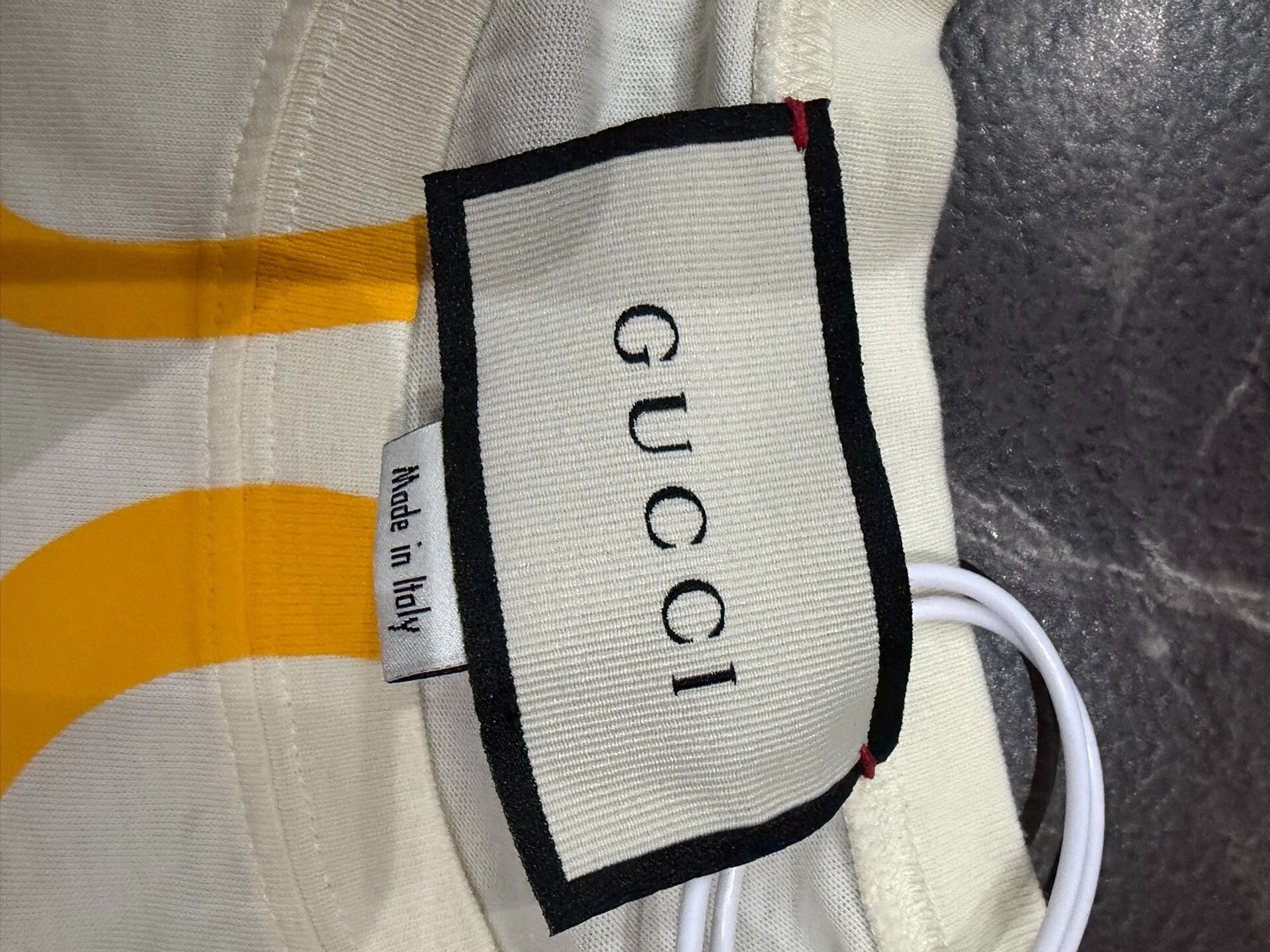Gucci Gucci Large Logo Short Sleeve T-shirt Size XS / US 0-2 / IT 36-38 - 3 Thumbnail
