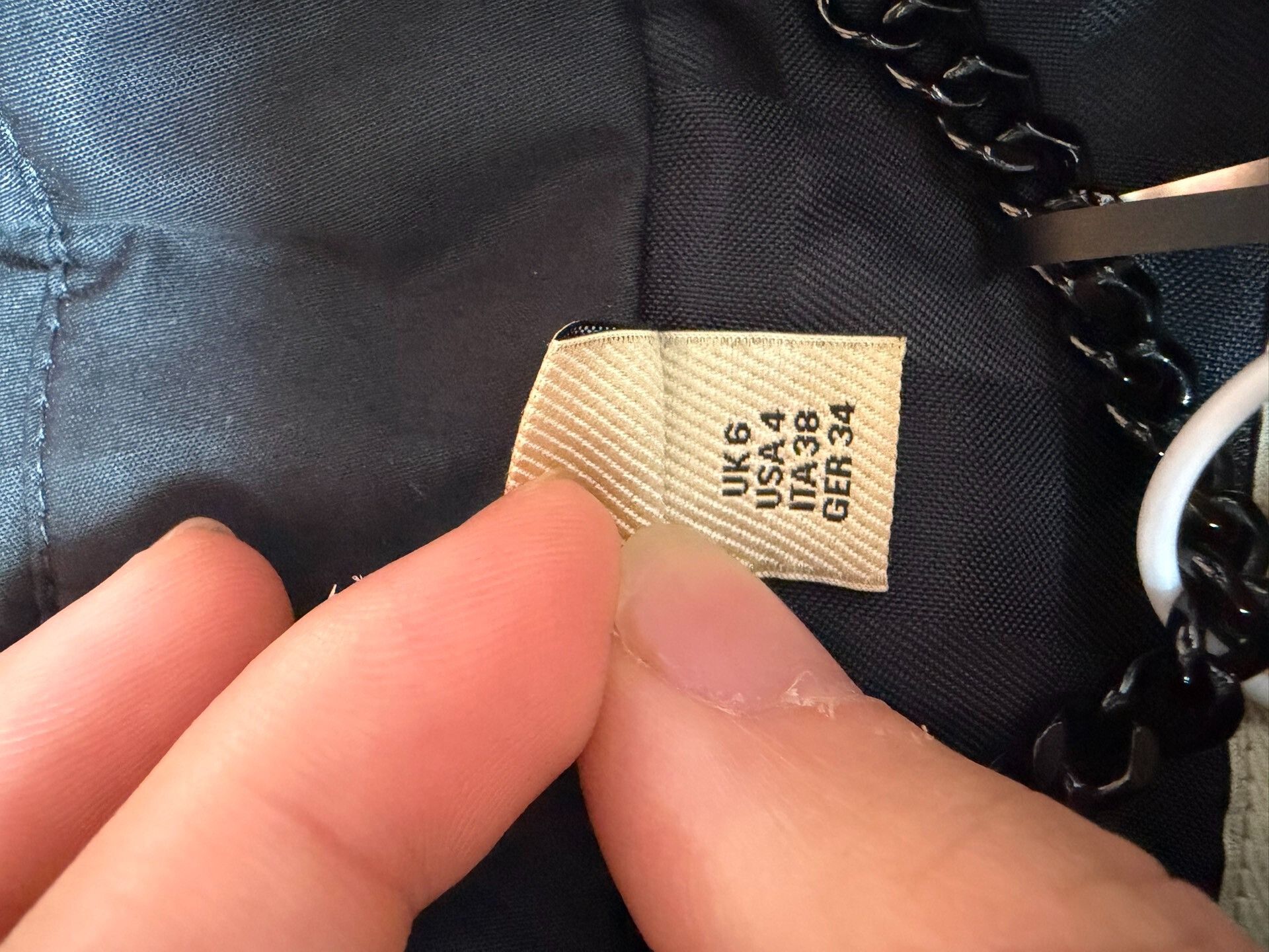 Burberry Burberry Women's Trench Coat Size XS / US 0-2 / IT 36-38 - 2 Thumbnail