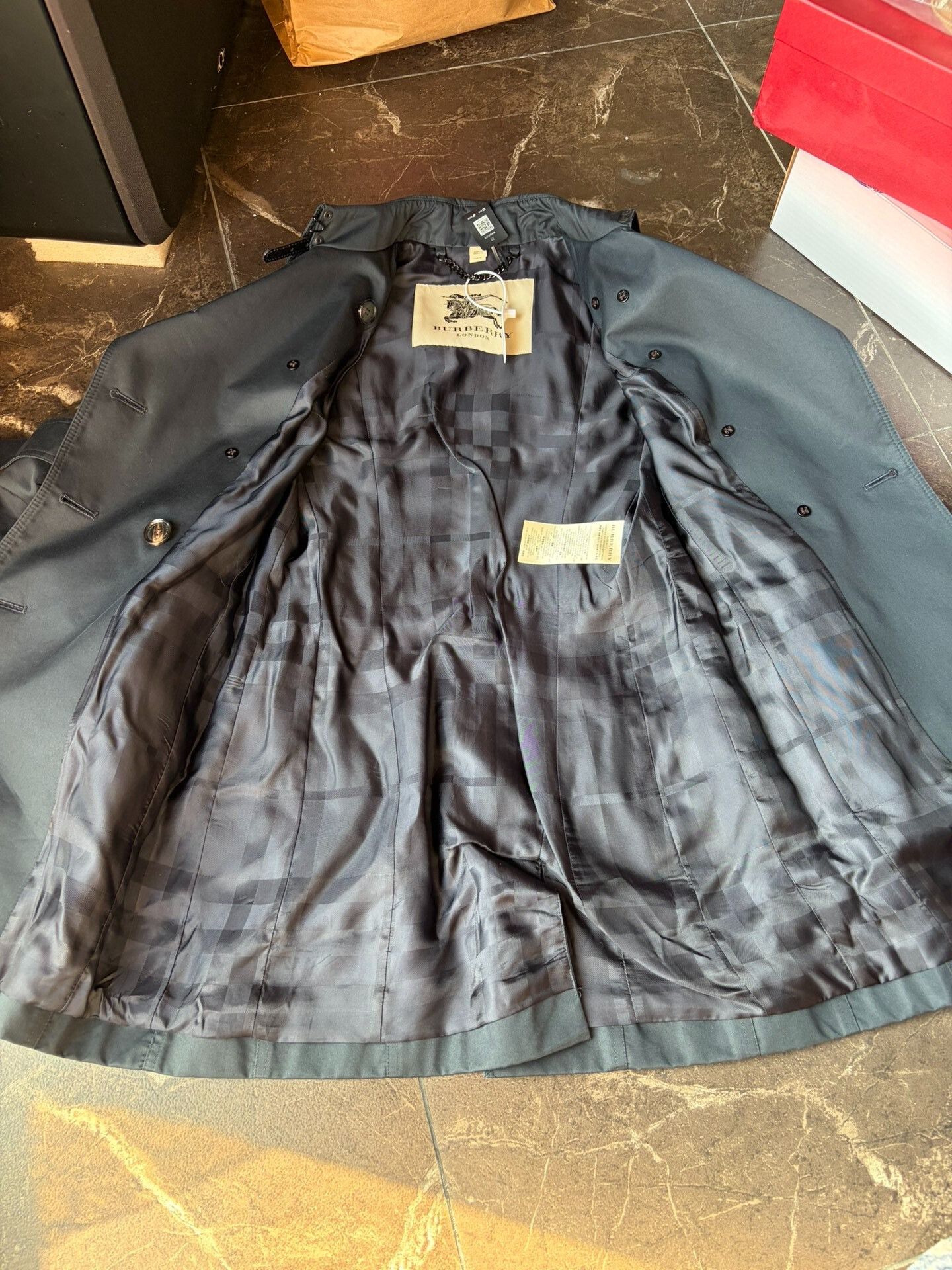 Burberry Burberry Women's Trench Coat Size XS / US 0-2 / IT 36-38 - 4 Thumbnail