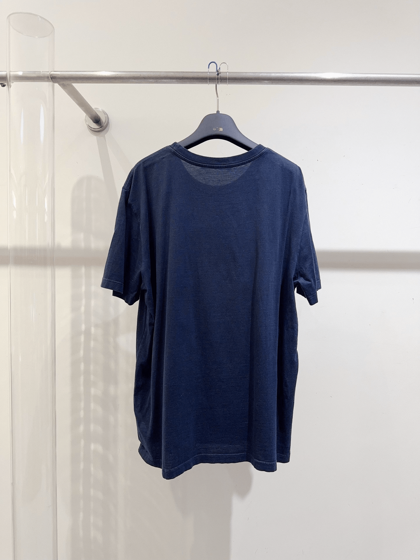 Louis Vuitton Louis Vuitton Dark Blue Short-Sleeve Tee Size US XL / EU 56 / 4 - 4 Thumbnail