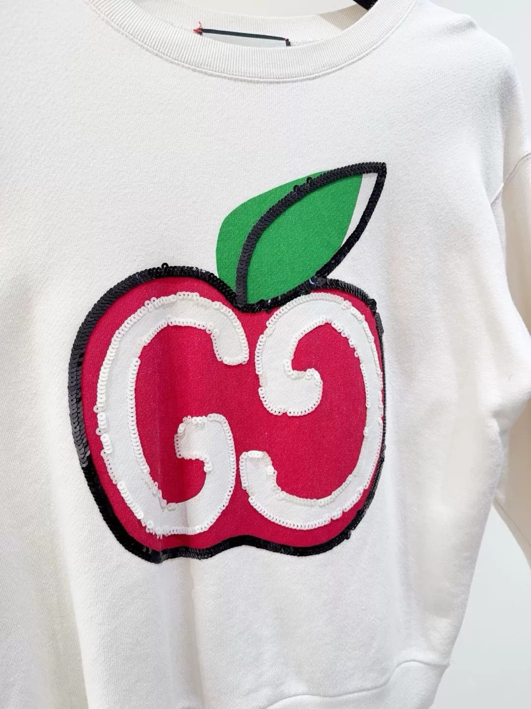 Gucci Gucci Apple Print Sweatshirt Size XS / US 0-2 / IT 36-38 - 3 Thumbnail