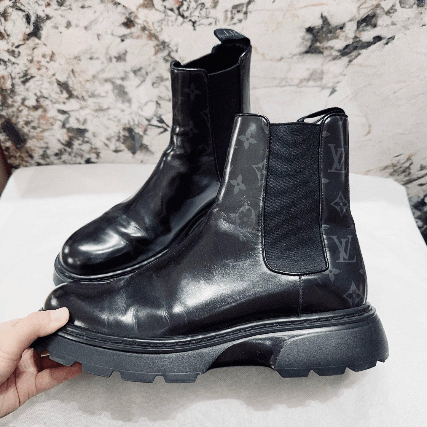 Louis Vuitton Louis Vuitton Monogram Ankle Boots Size US 7.5 / EU 40-41 - 3 Thumbnail