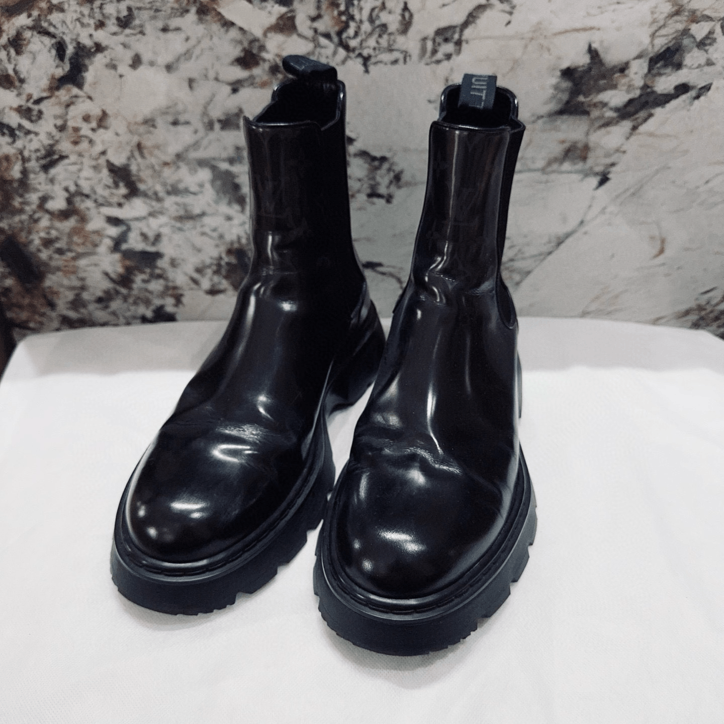 Louis Vuitton Louis Vuitton Monogram Ankle Boots Size US 7.5 / EU 40-41 - 2 Thumbnail