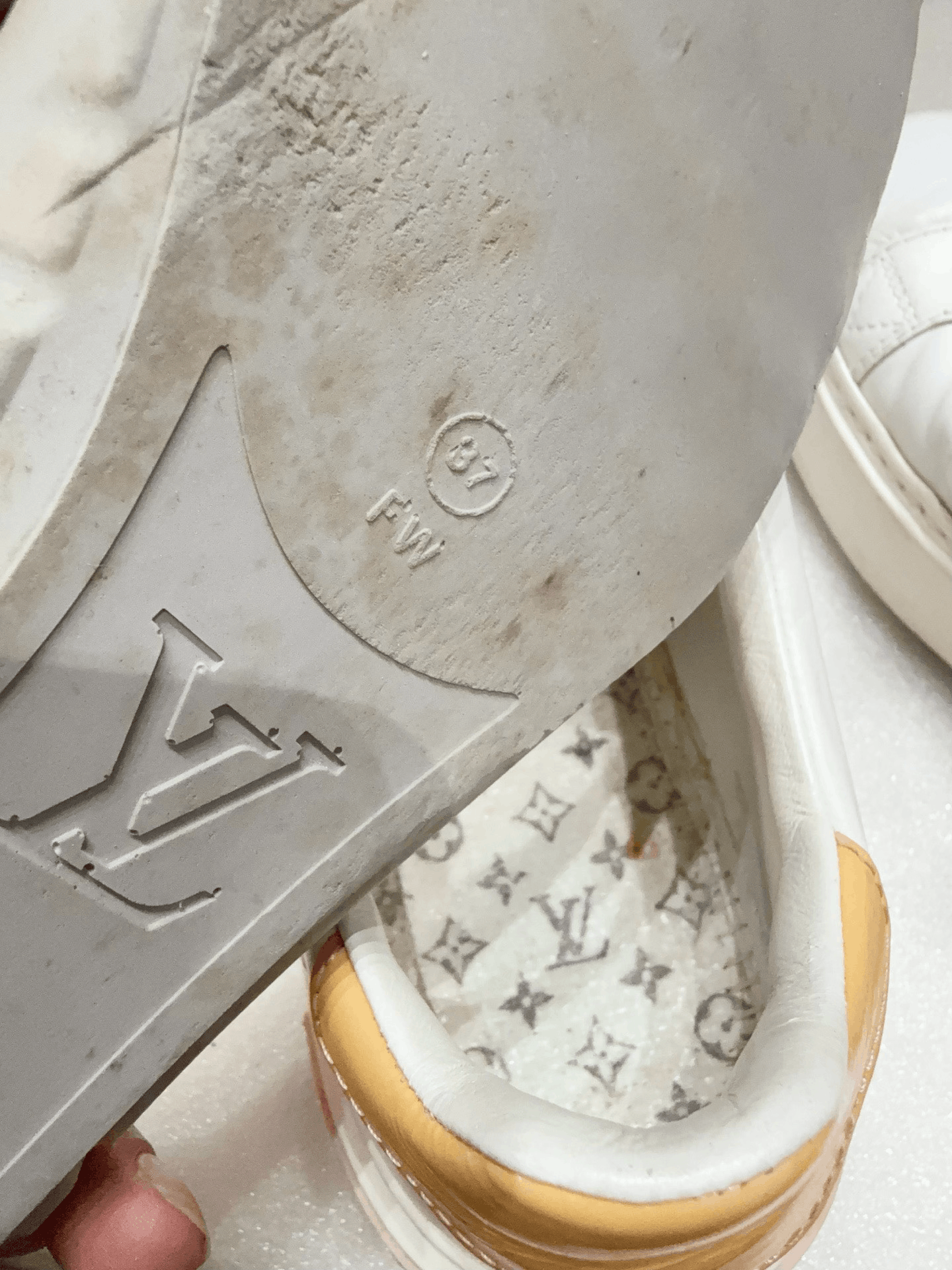 Louis Vuitton LV Casual Shoes Size US 6 / IT 36 - 4 Thumbnail