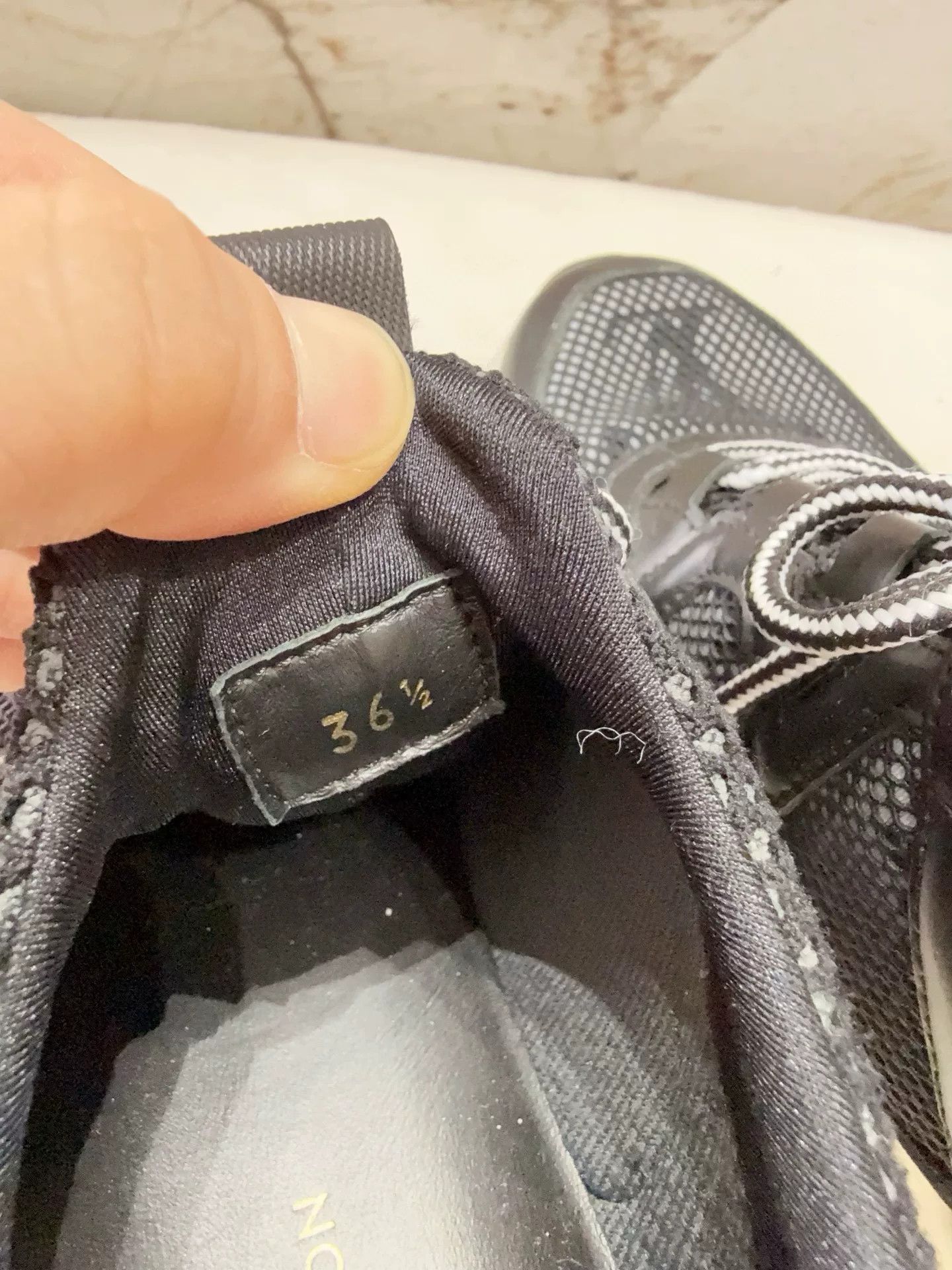 Louis Vuitton Louis Vuitton Casual Shoes Size US 5.5 / IT 35.5 - 4 Thumbnail